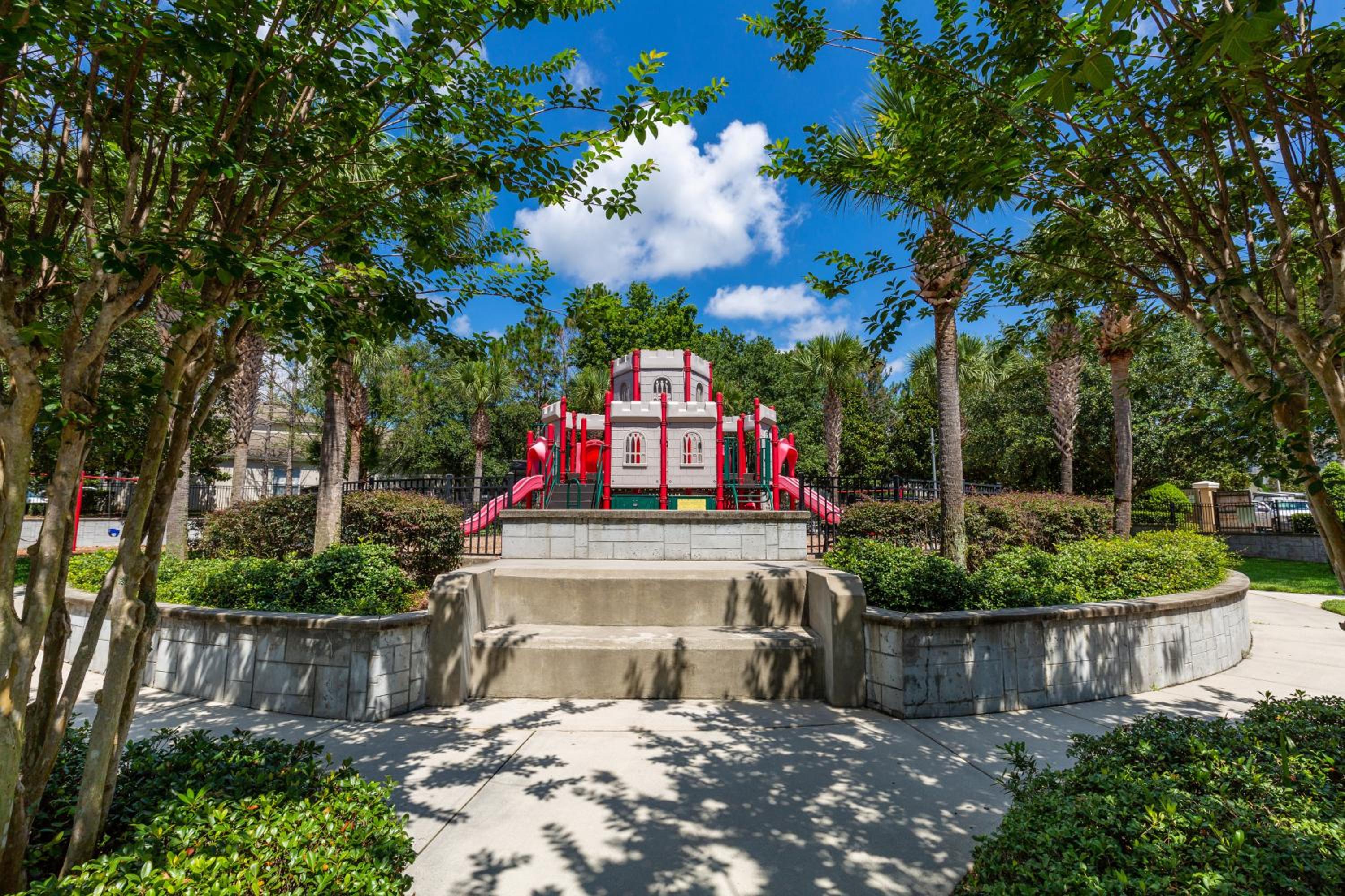 Lilo's Paradise in Windsor Hills