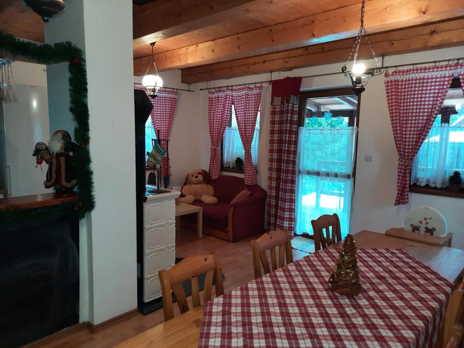 Chata Evijan view 3