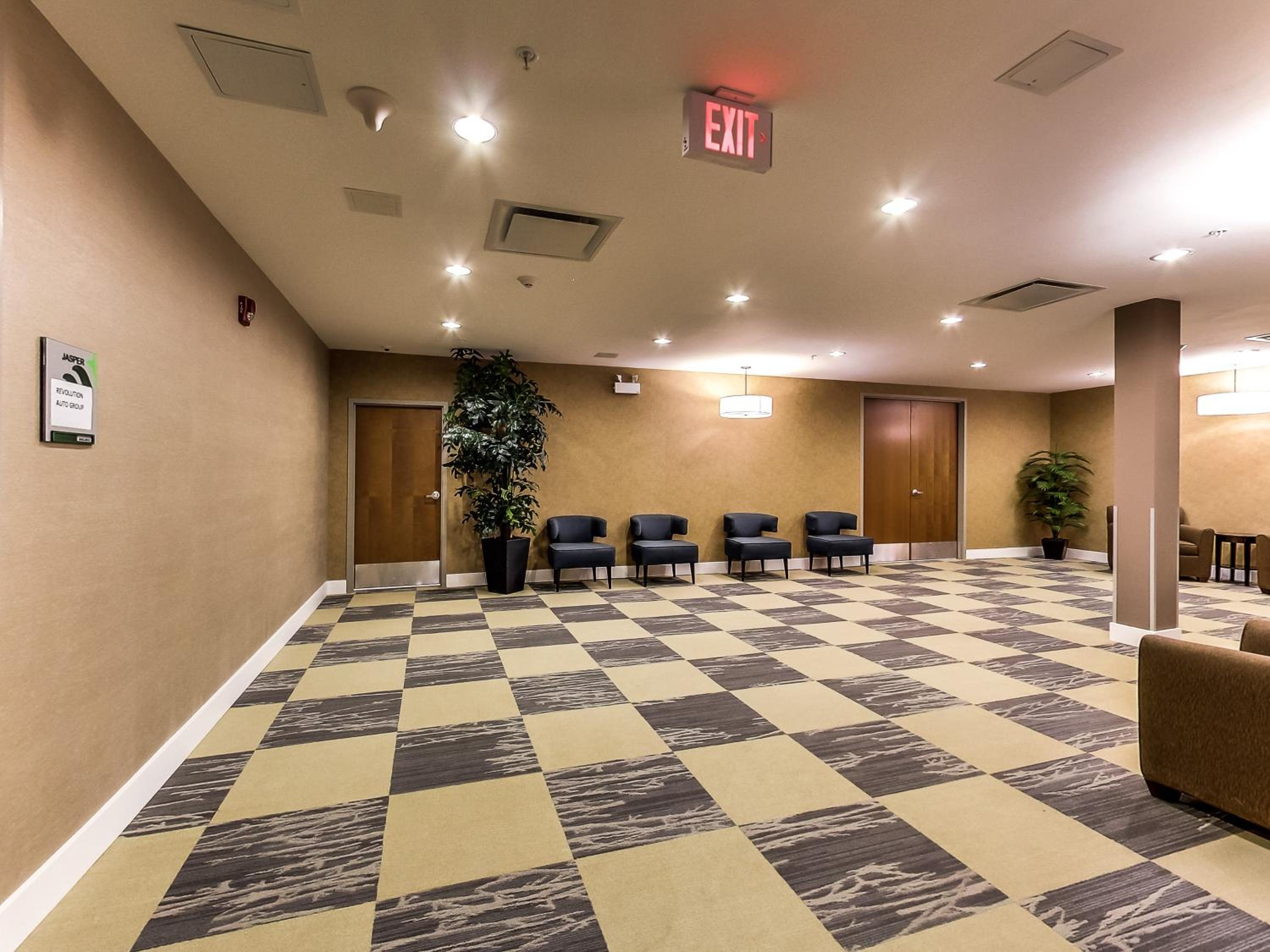 Leduc Vacations - Radisson Hotel Edmonton Airport - Property Image 11