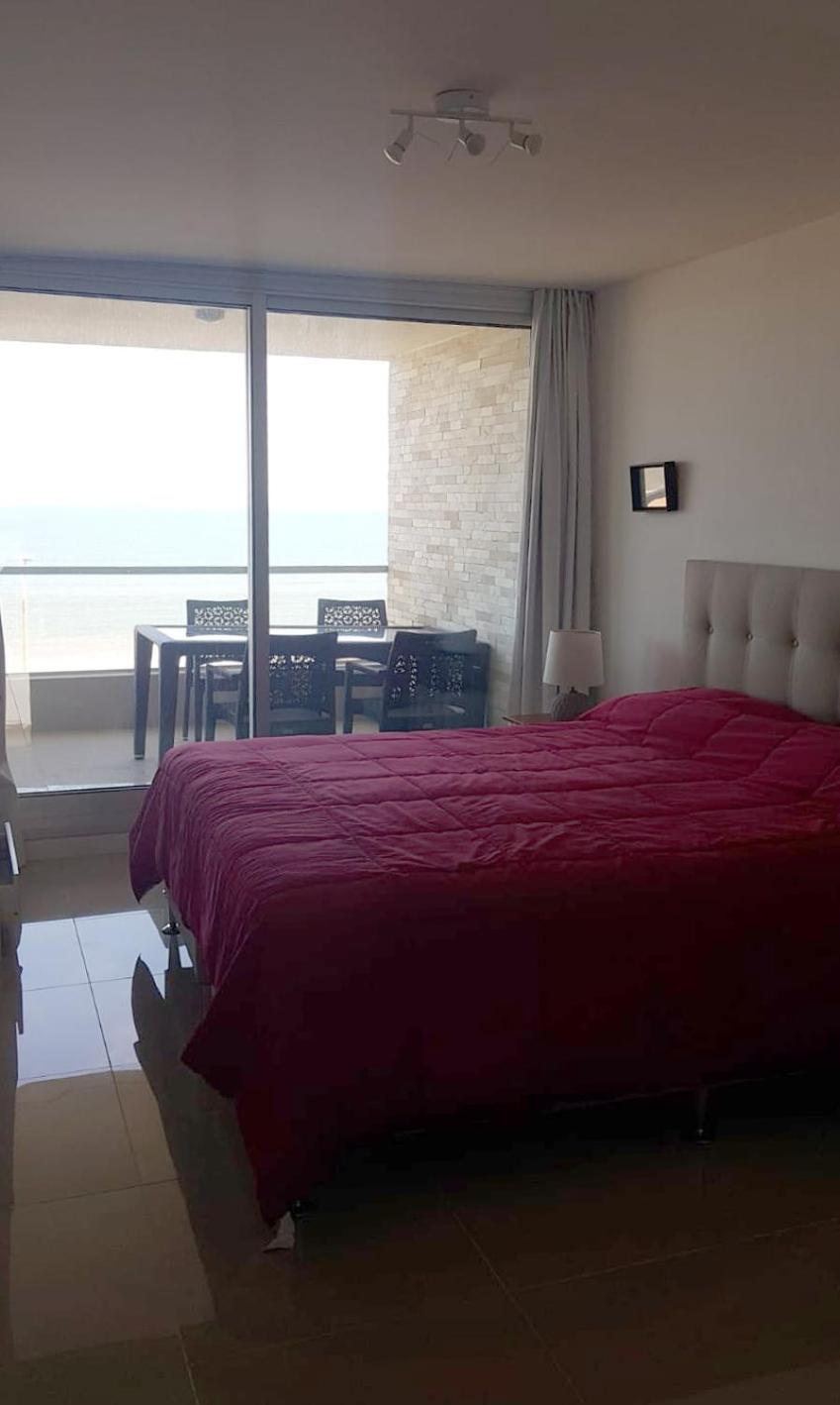 Apartamento con terraza propia - Se permite mascota - Edificio Lumiere - Atención Médica incluida view 4