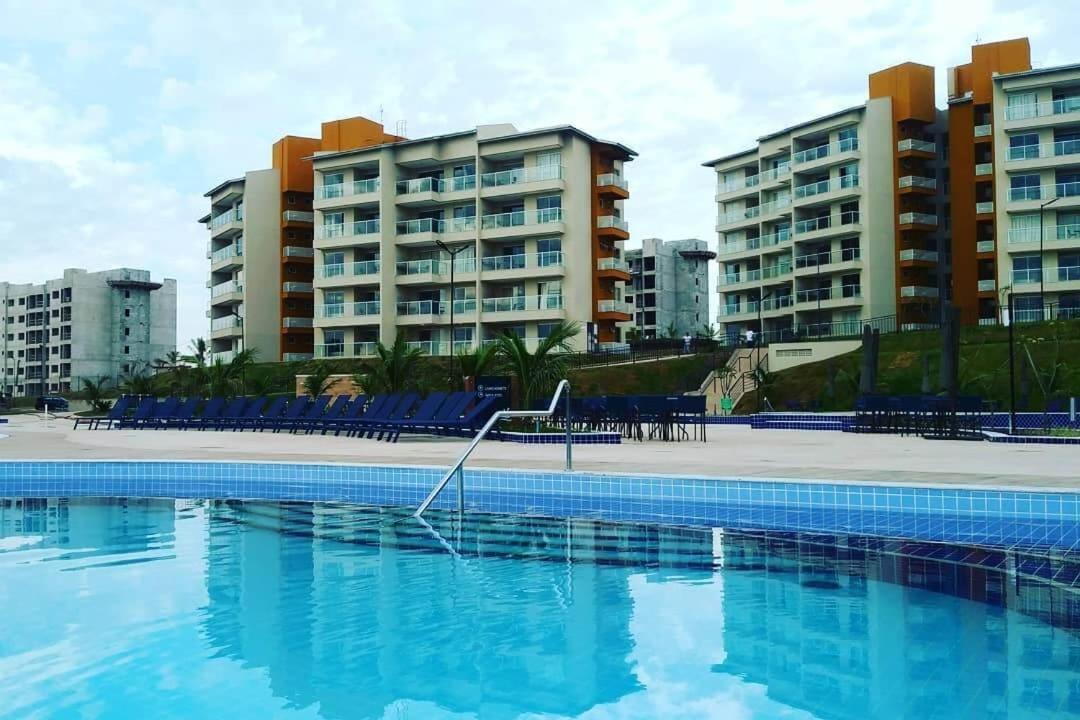 Ilhas do Lago Eco Resort Caldas Novas - GO - Rocha