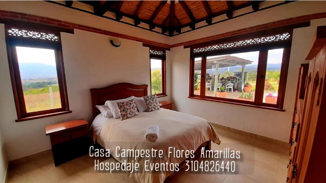 Home Boutique Flores Amarillas