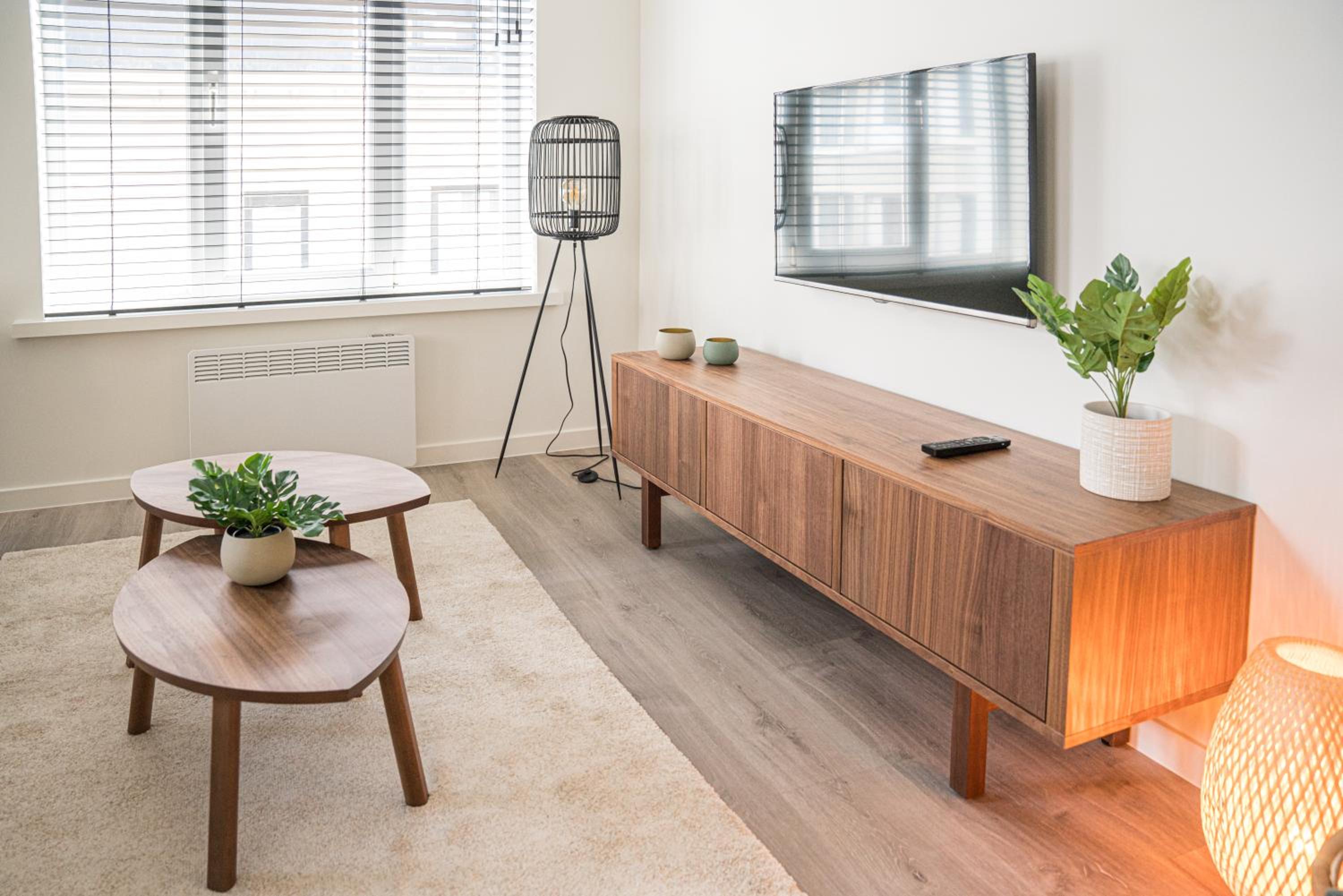 ETAGE 2 - appartement in centrum, 300m van zee én gratis parking view 3