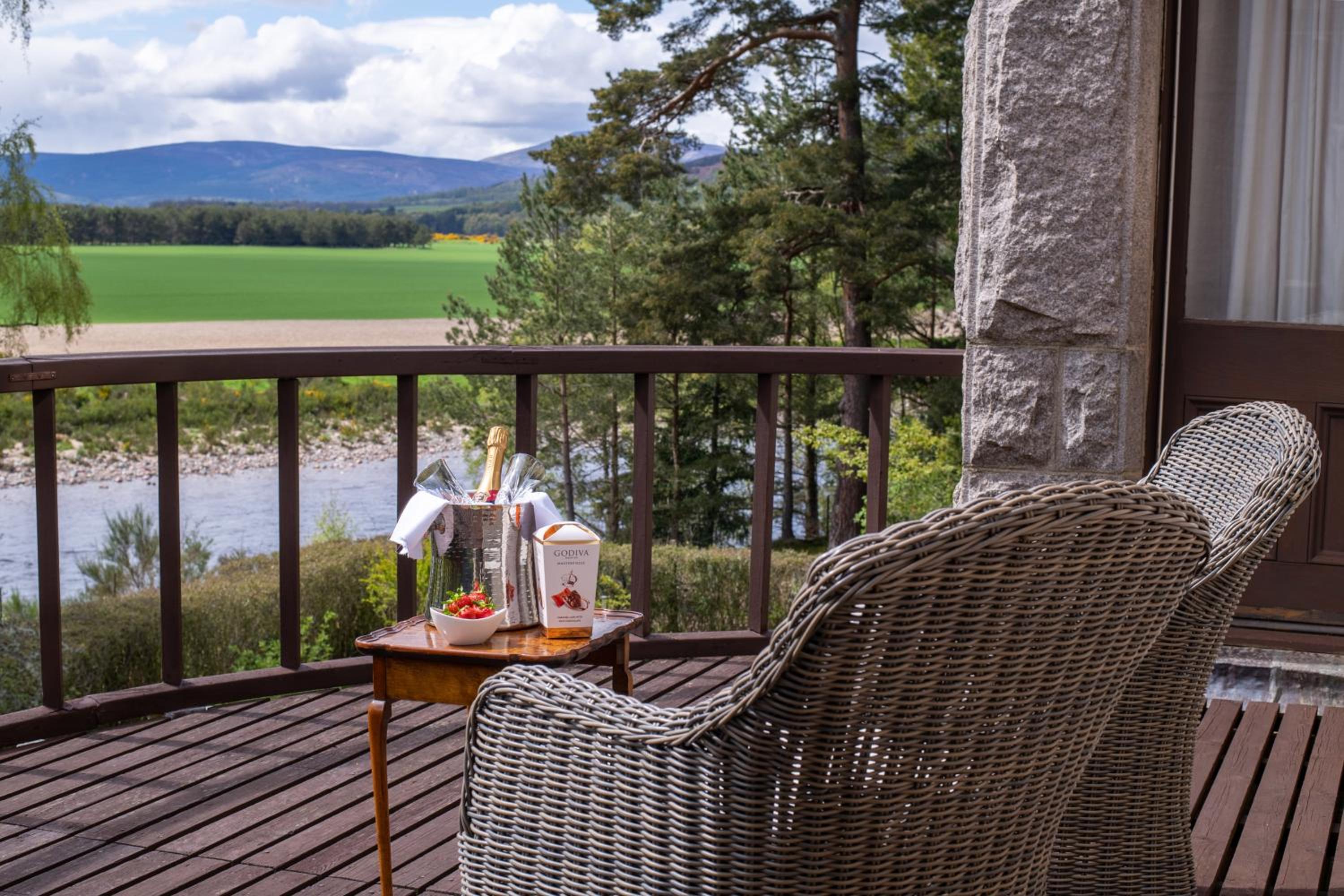 Lys-Na-Greyne Country House