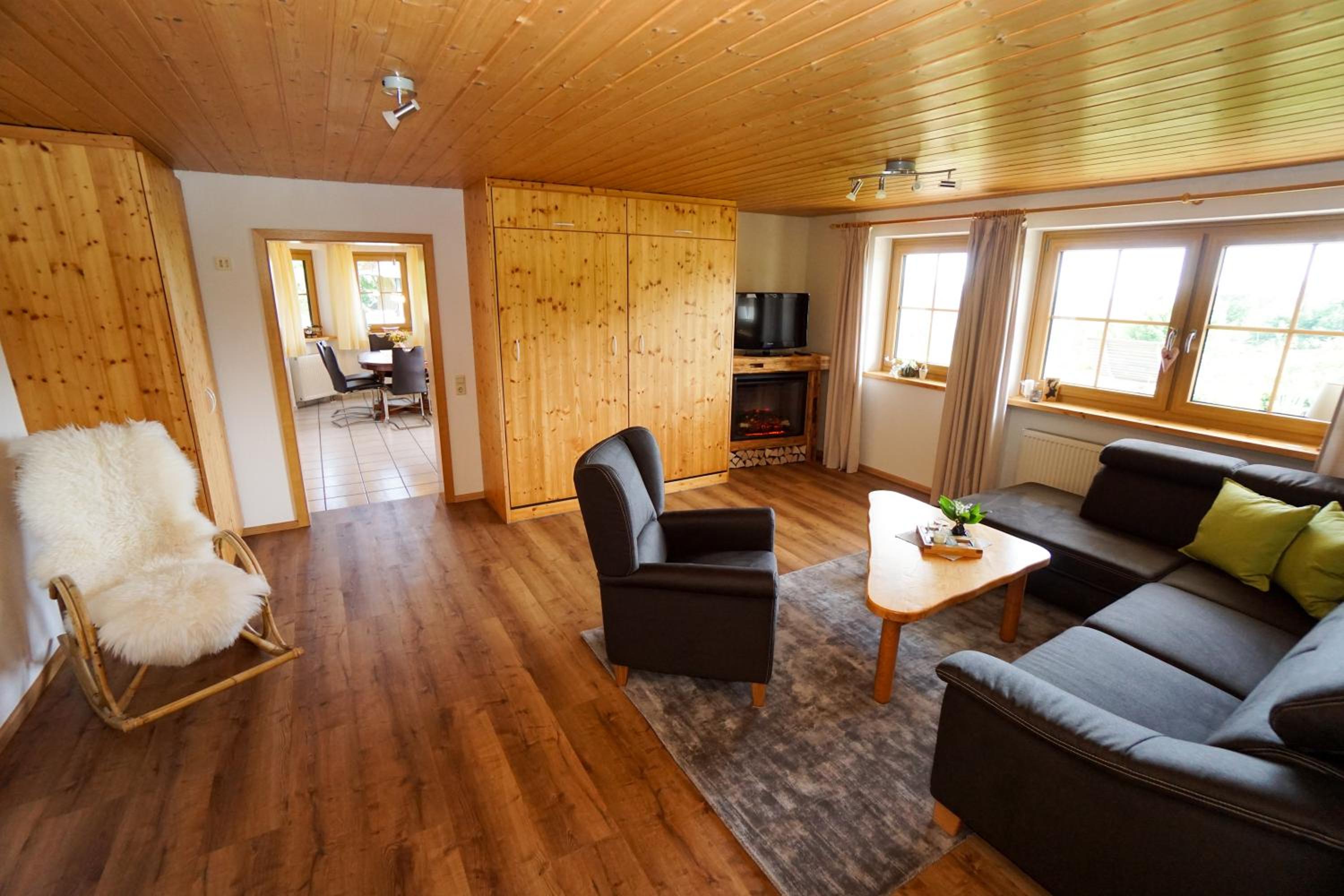 Hubertus Lodge view 5