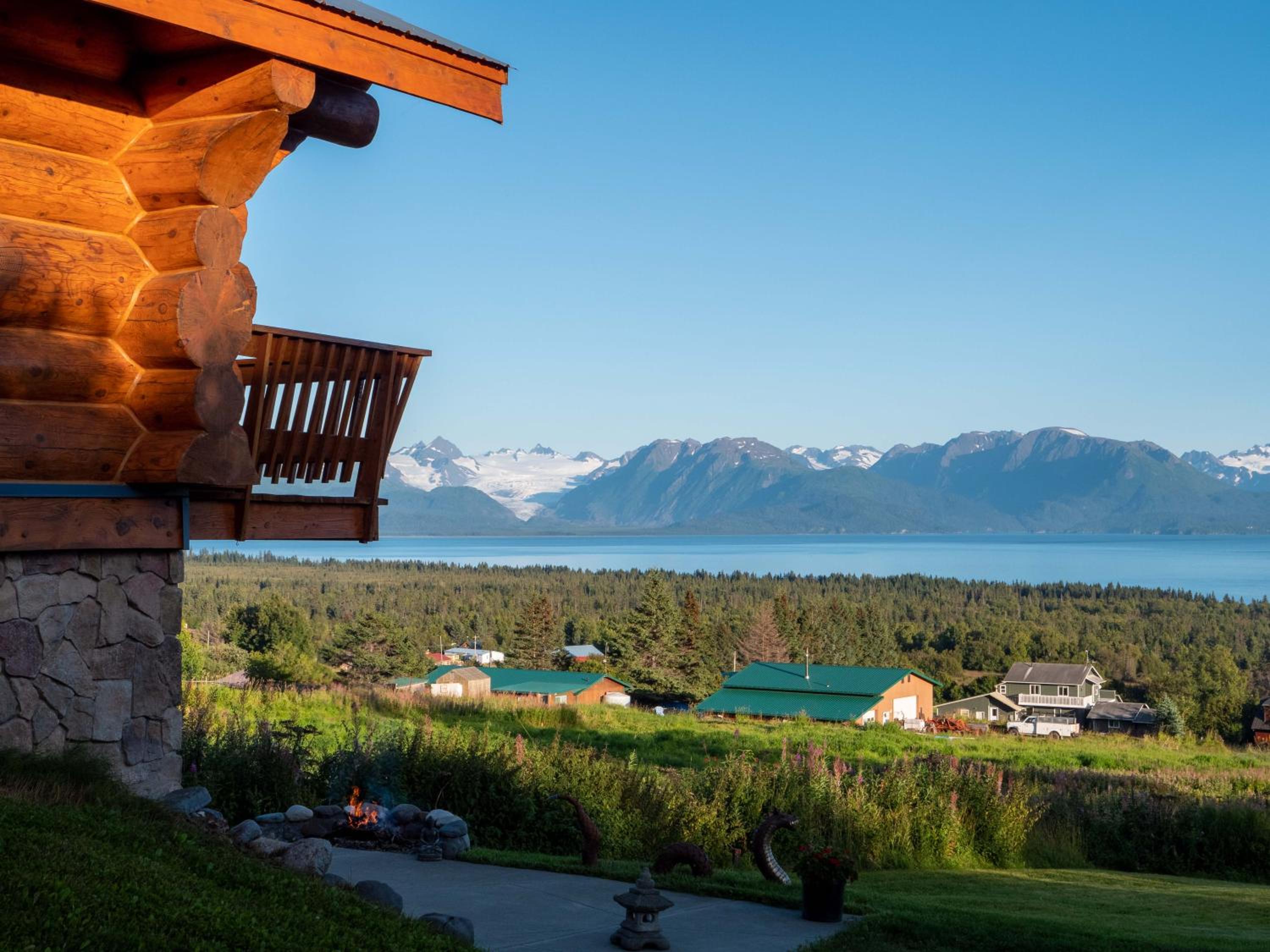 Homer Vacations - Good Karma Inn - Property Image 10