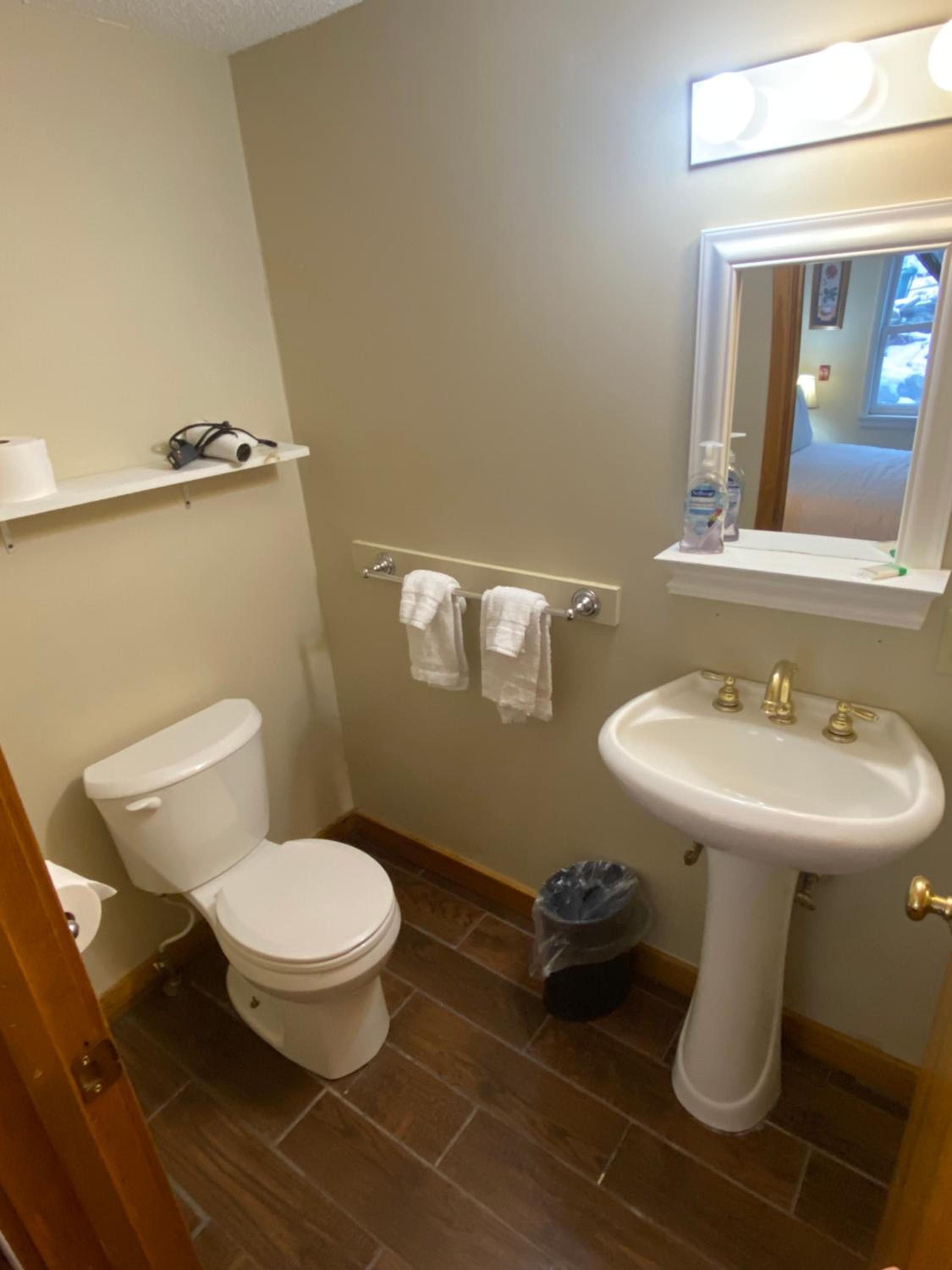 Photo 9