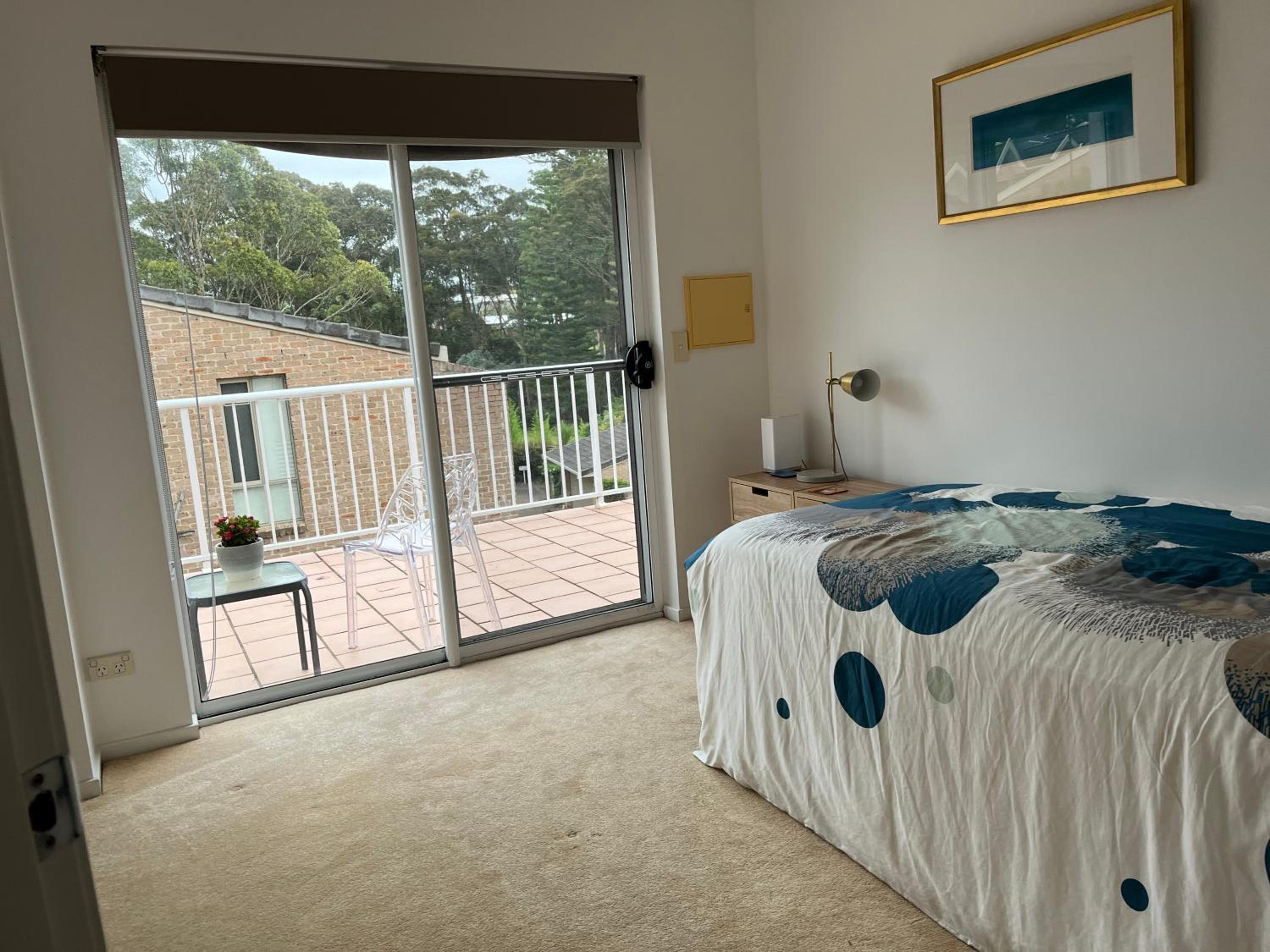 Denhams Beach side holiday apartment