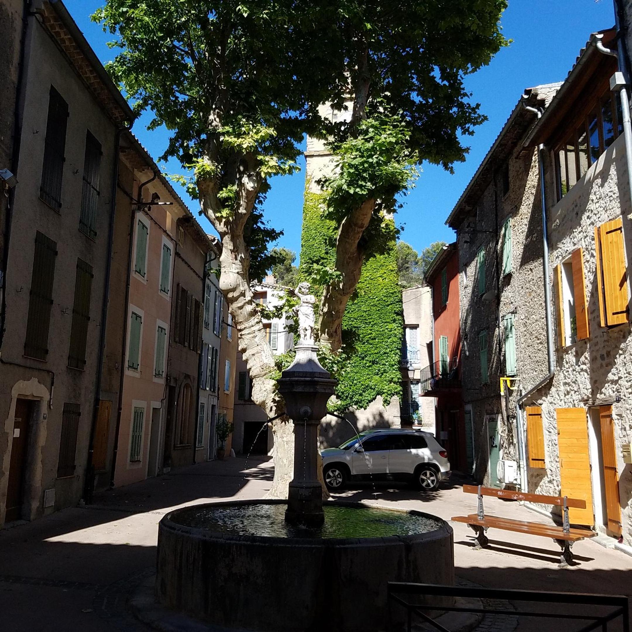 Photo 47