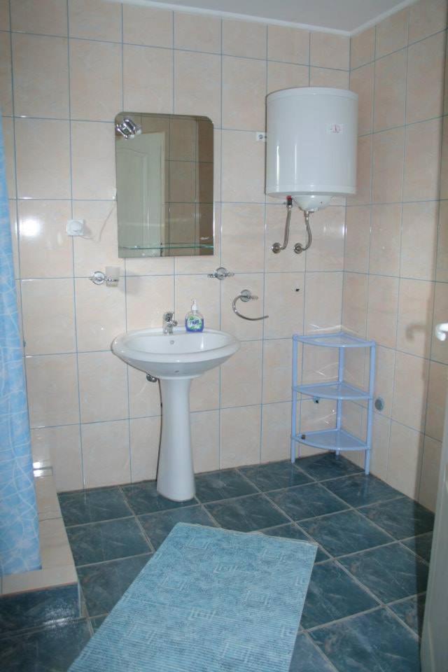 Photo 34