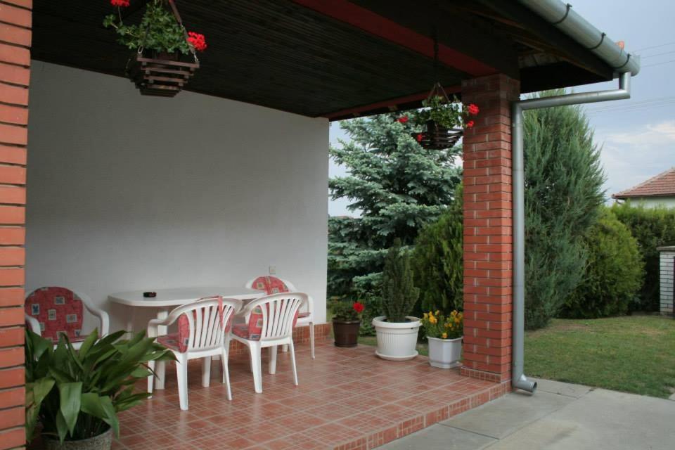 Photo 32