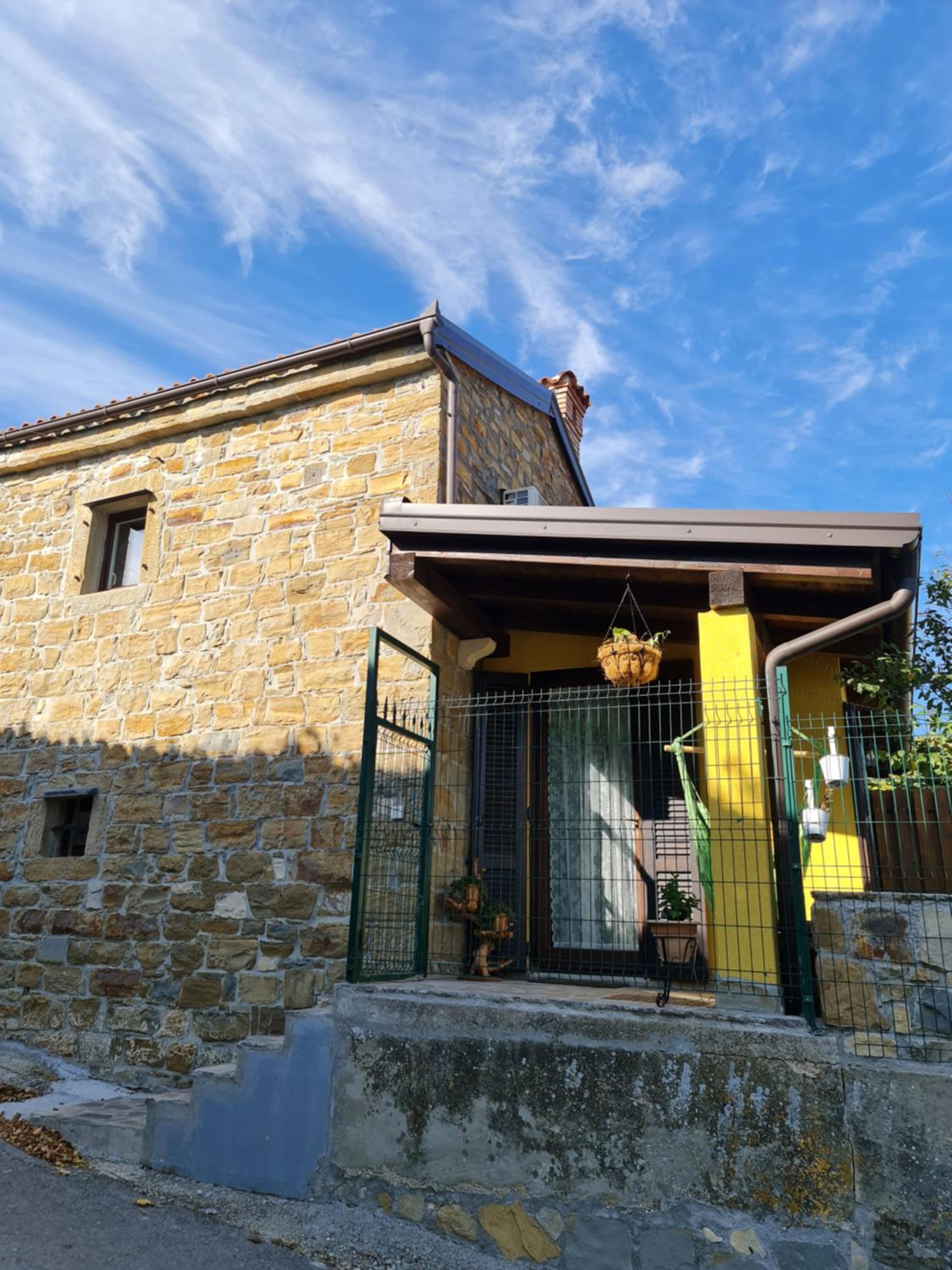 CASA VILLANOVA homes view 2