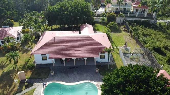 Ocean Breeze Villa Carismar view 5