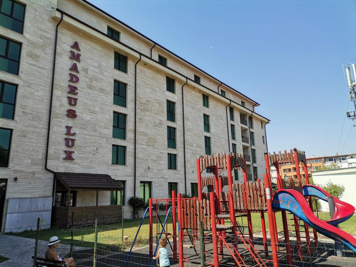 Lovely Apartments Amadeus Lux view 4