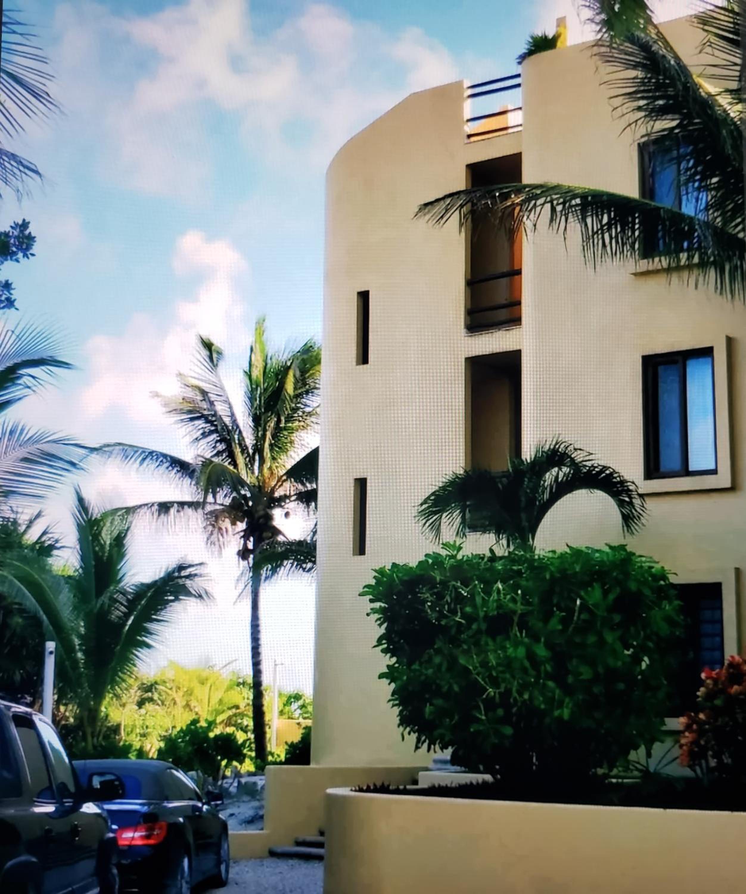 Hotel Villa Jaguar Beachfront Luxery 2b2bth Super Lux Pool Jacuzzi