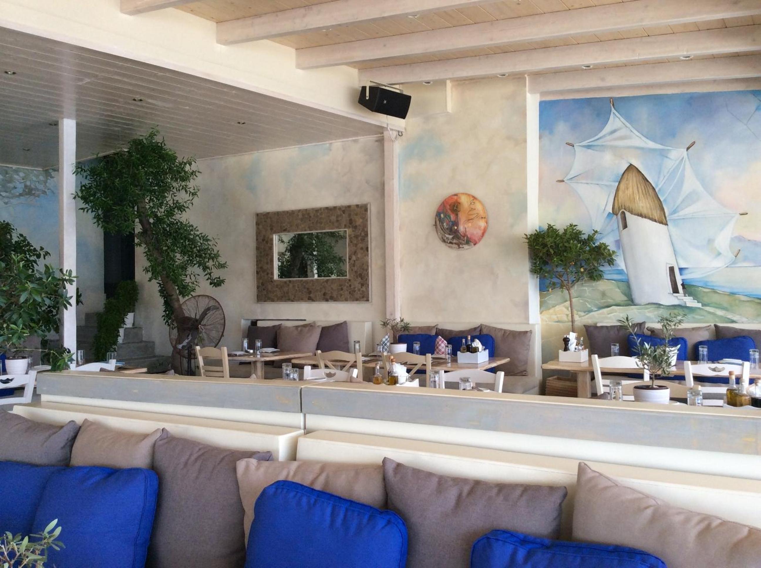 Sailinn Mykonos