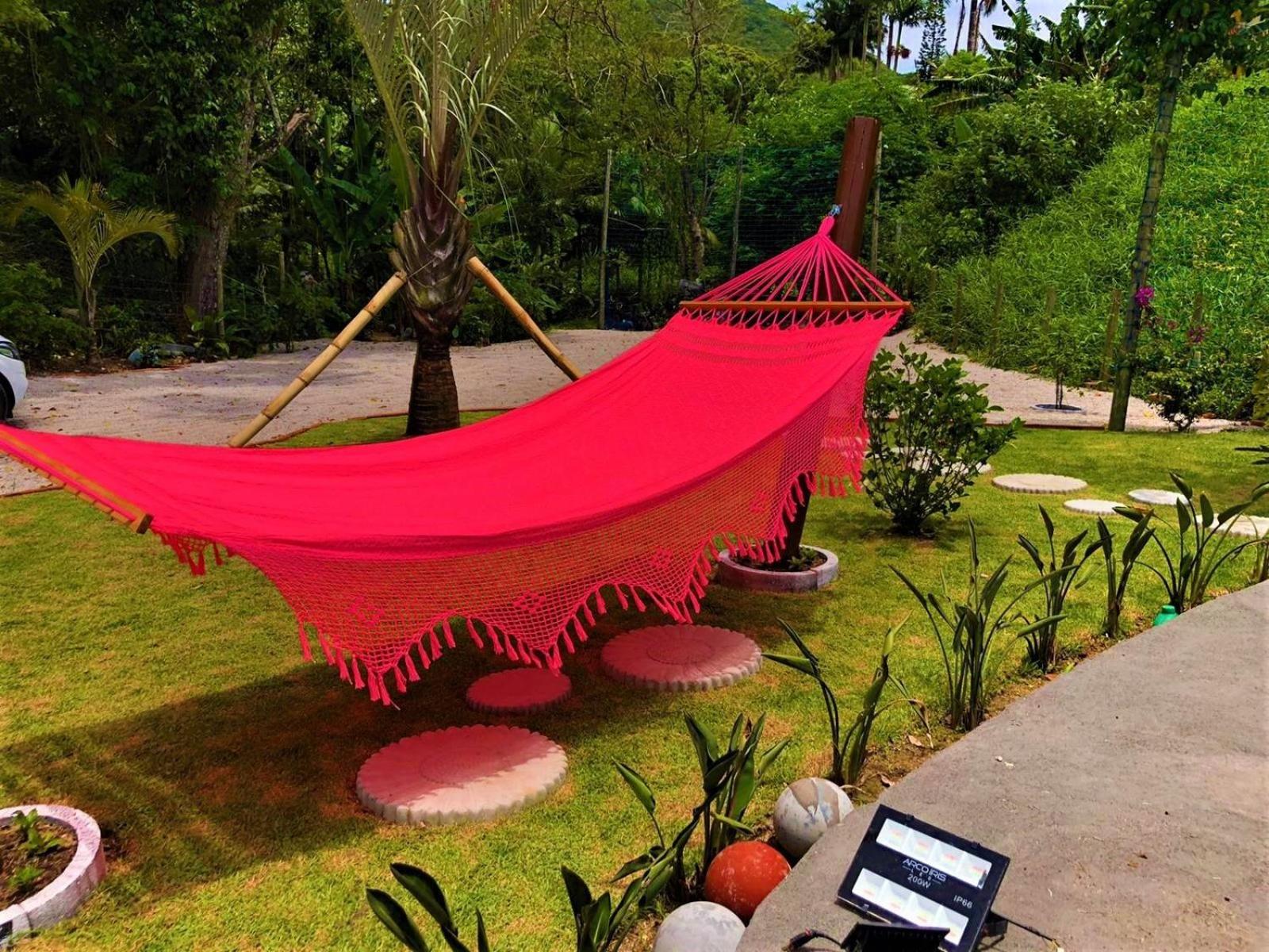 Casa com Piscina em Governador Celso Ramos/SC