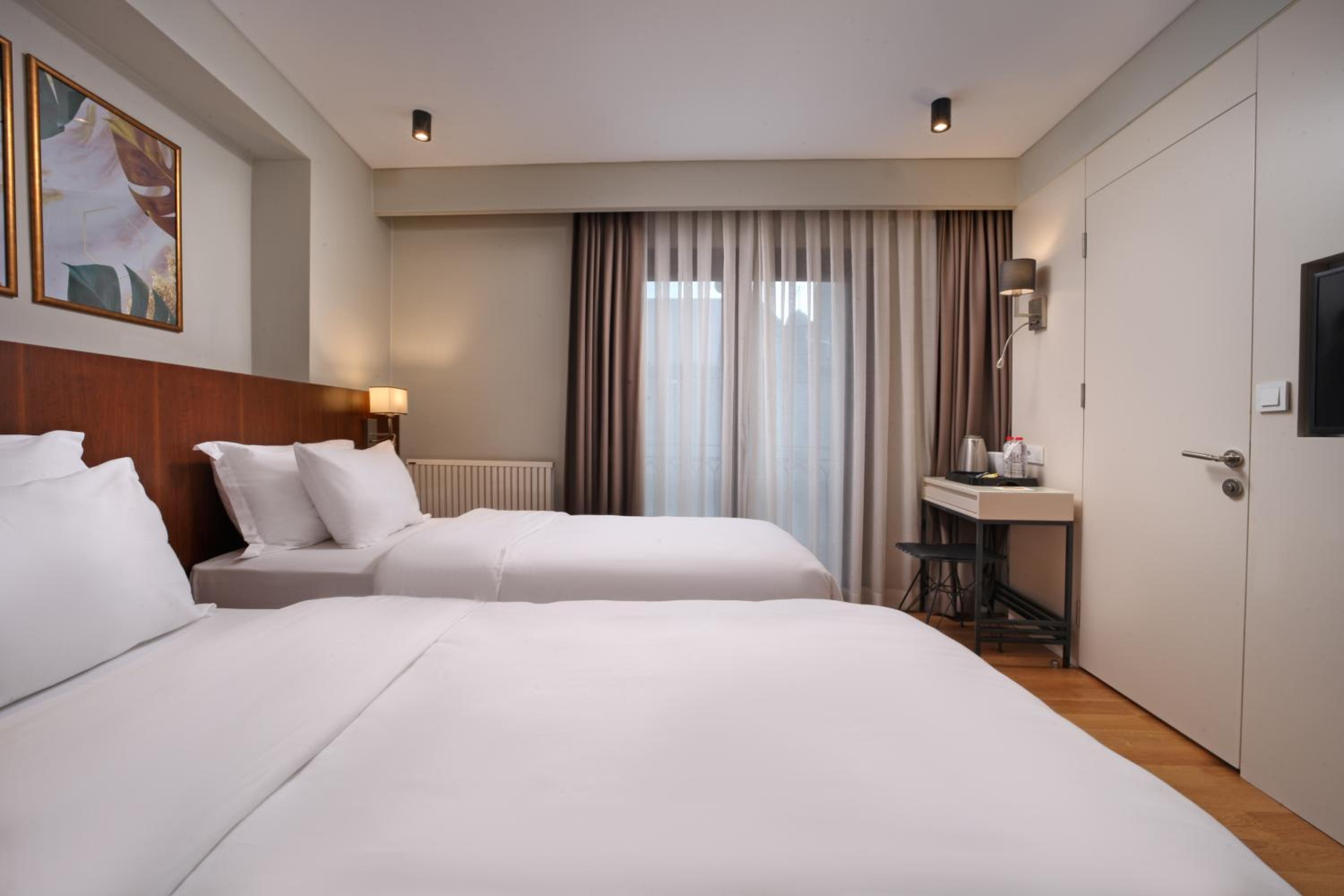 Suadhan Hotel - Image 10