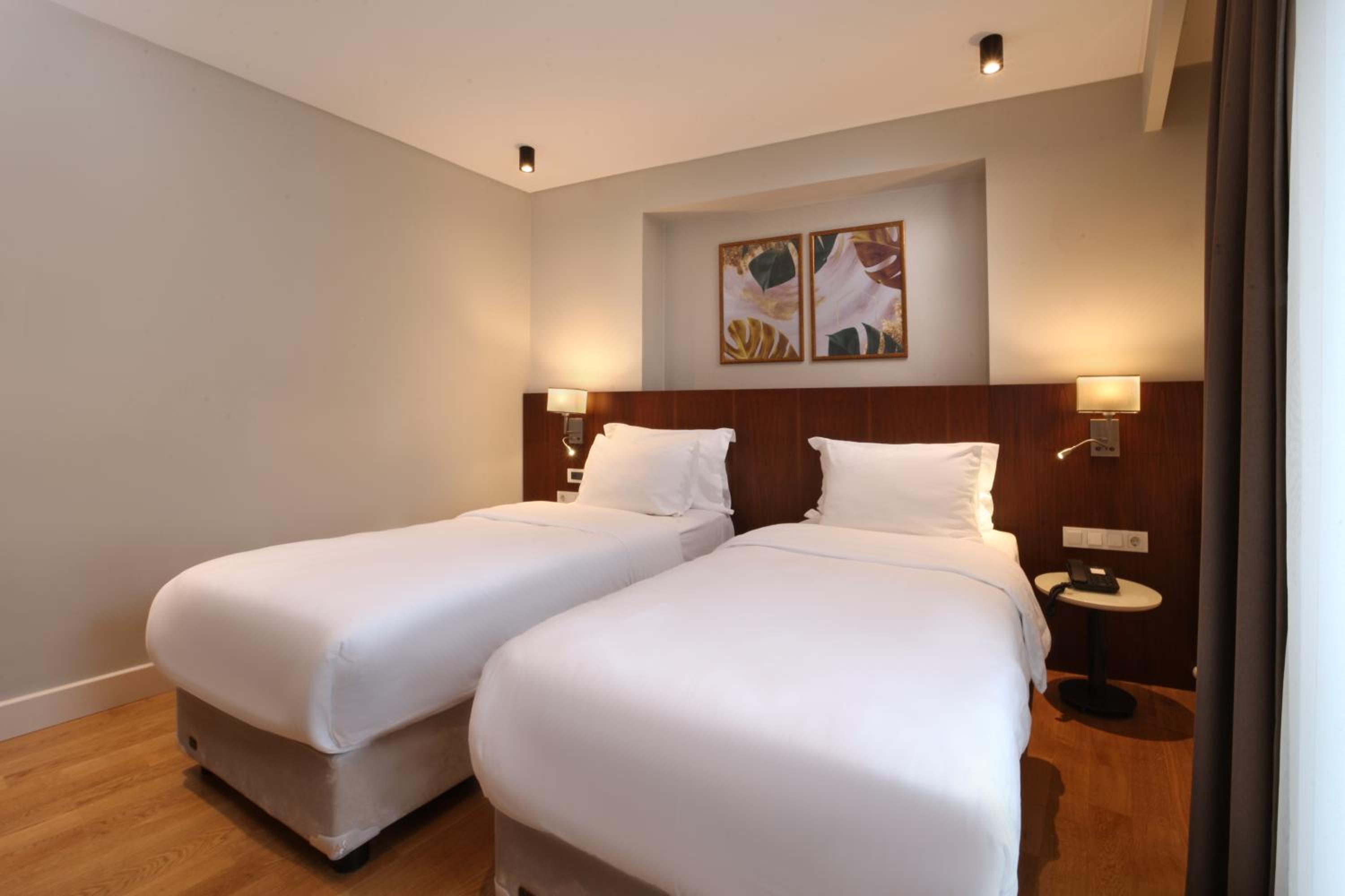 Suadhan Hotel - Image 11