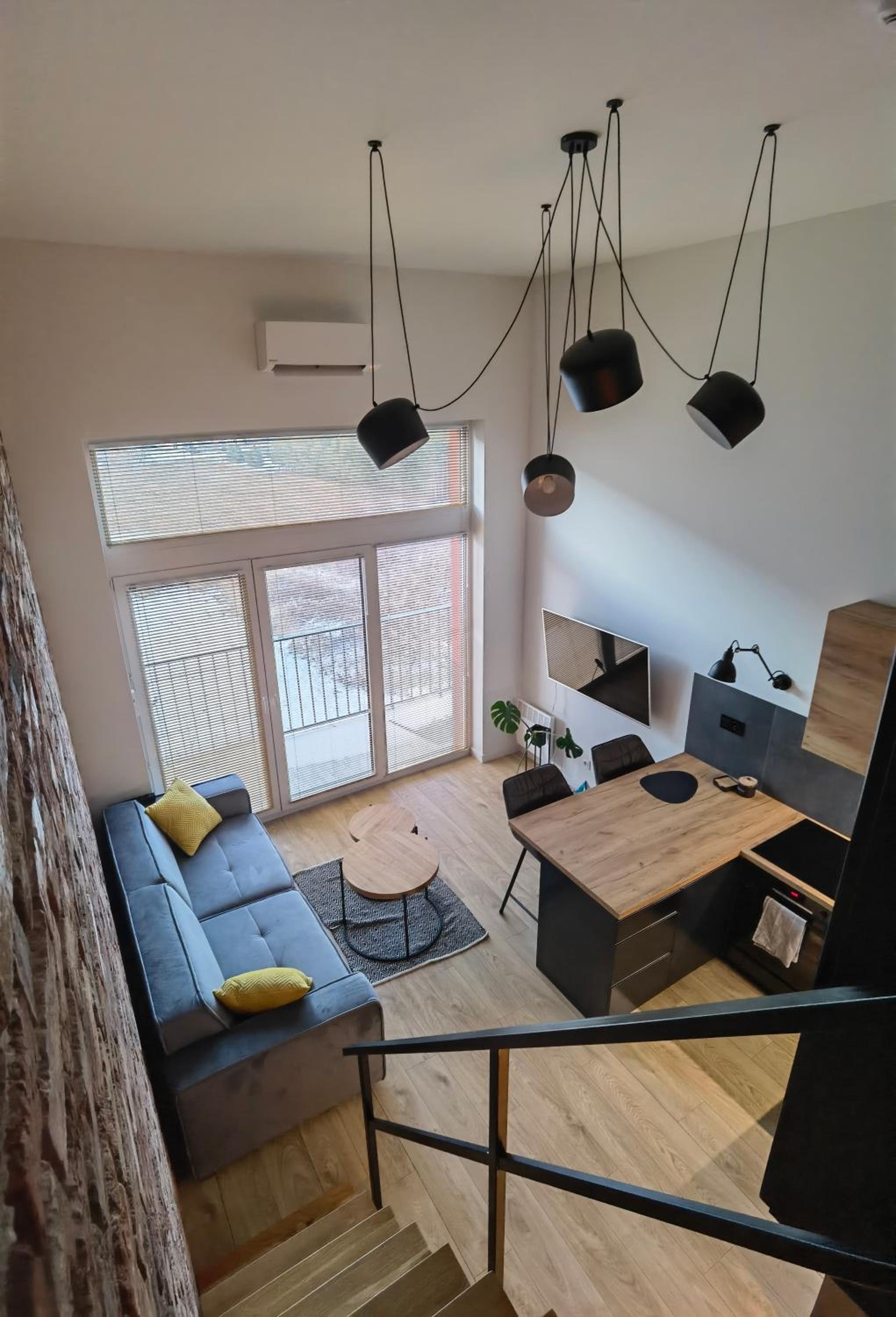 Apartament Loft Studio Airport blisko lotniska Zarembowicza lotnisko view 3