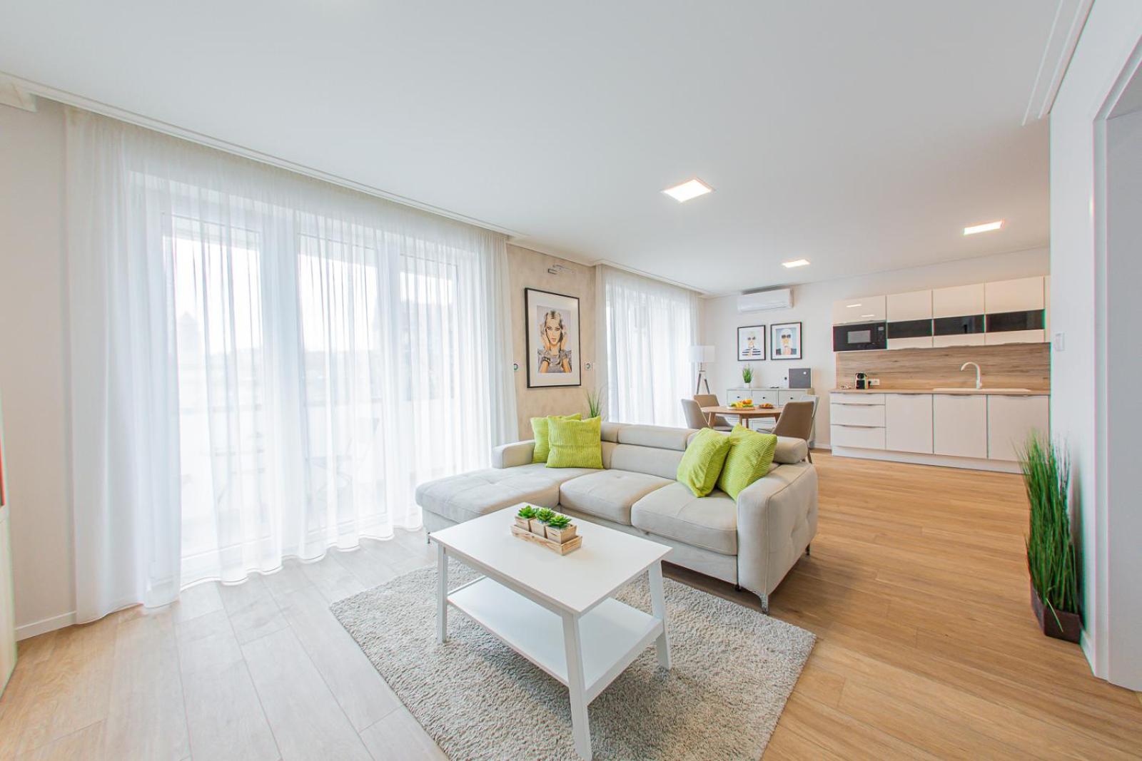 Hotel University city life Bestern - Image 1