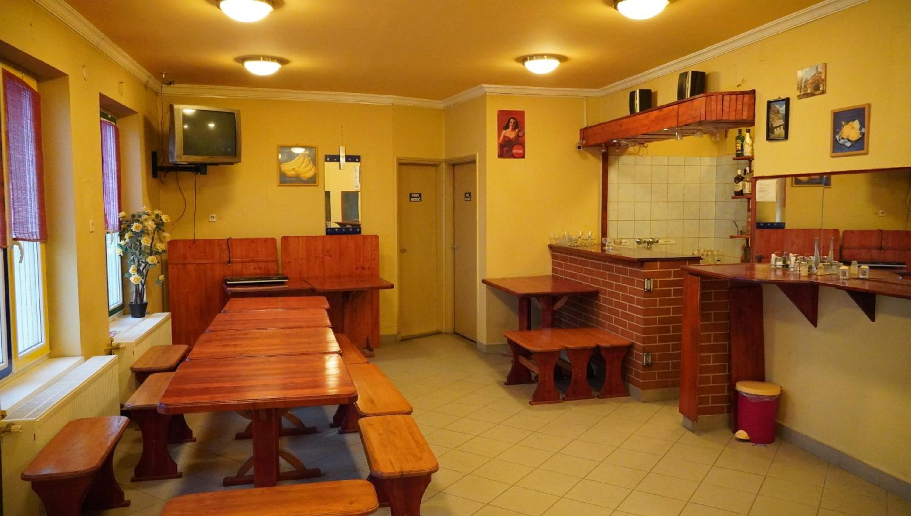 Photo 44