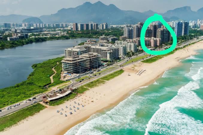 Praia da Barra da Tijuca, localização maravilhosa