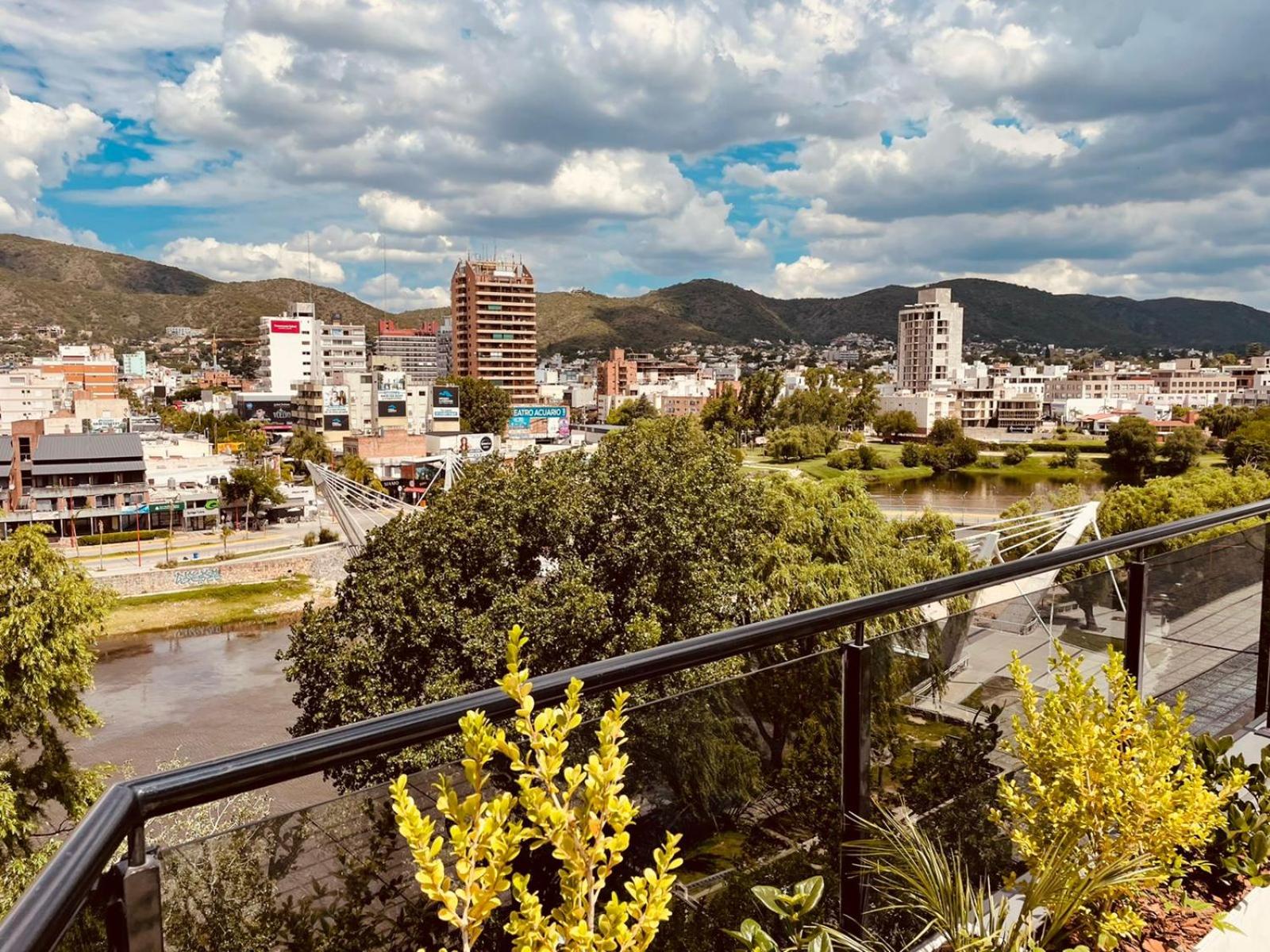 Departamento frente al lago en Villa Carlos Paz