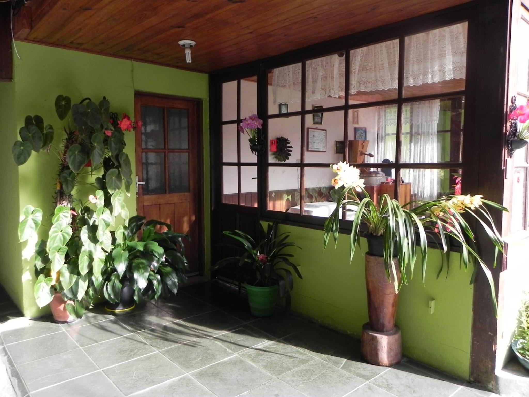 Pousada Solar das Flores Maringá RJ Visconde de Mauá
