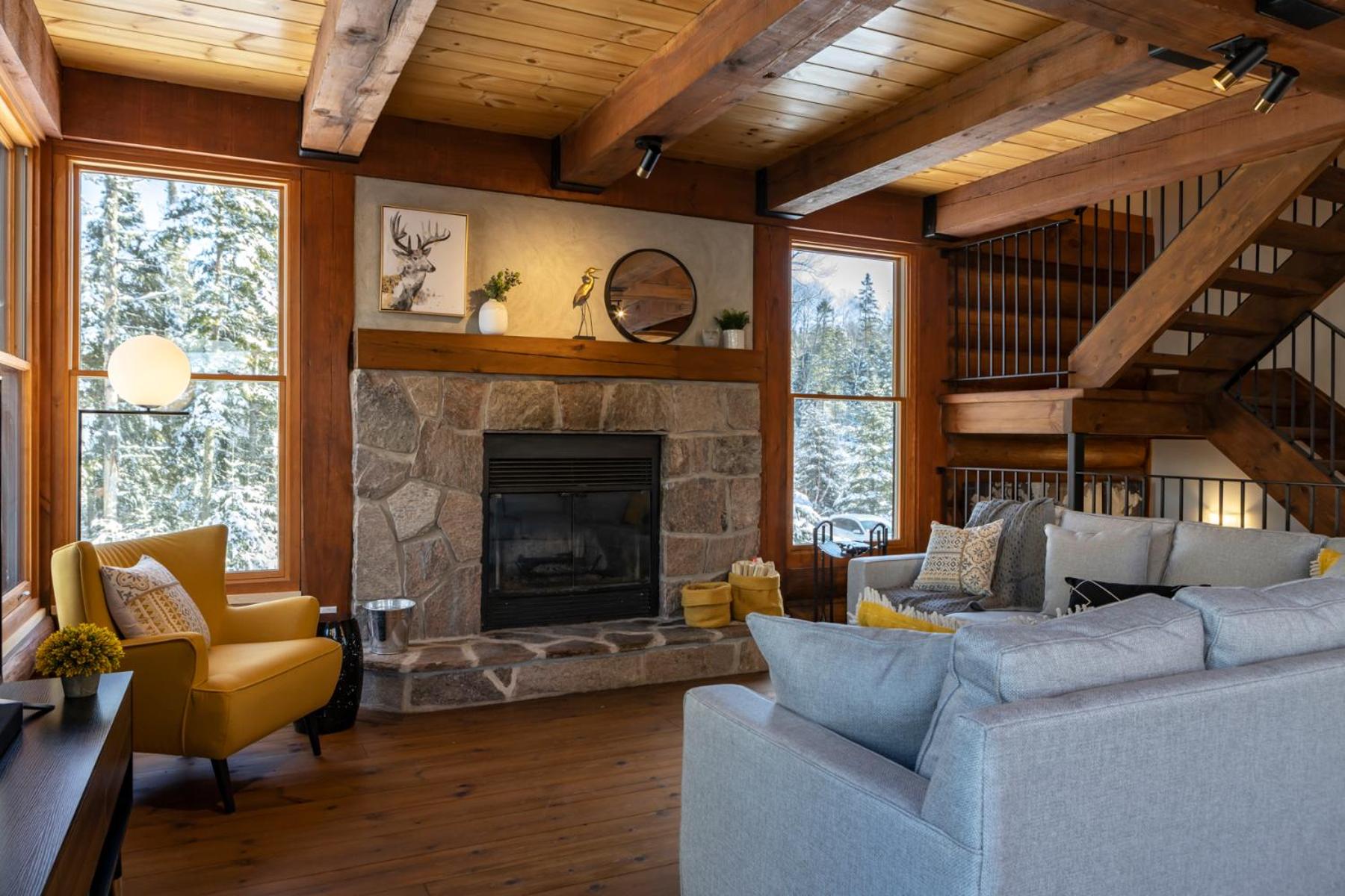 4-Bedroom Chalet Fraternite in Lac-Superieur Tremblant view 5