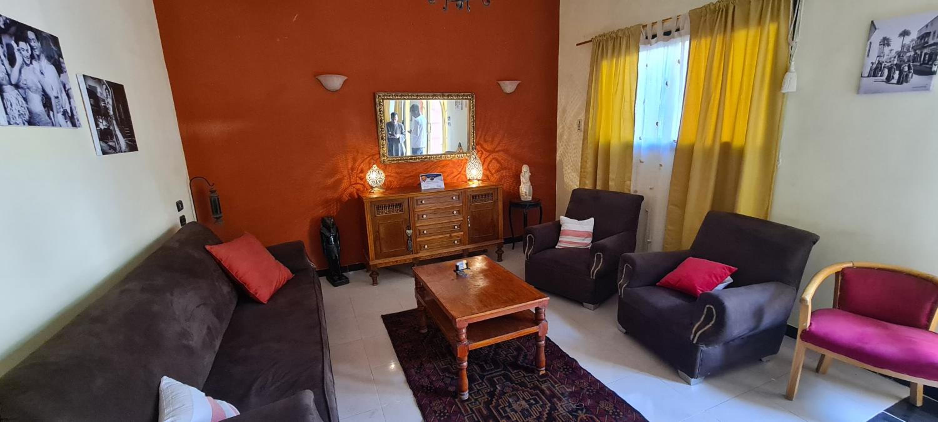 Senmut Luxory Apartments