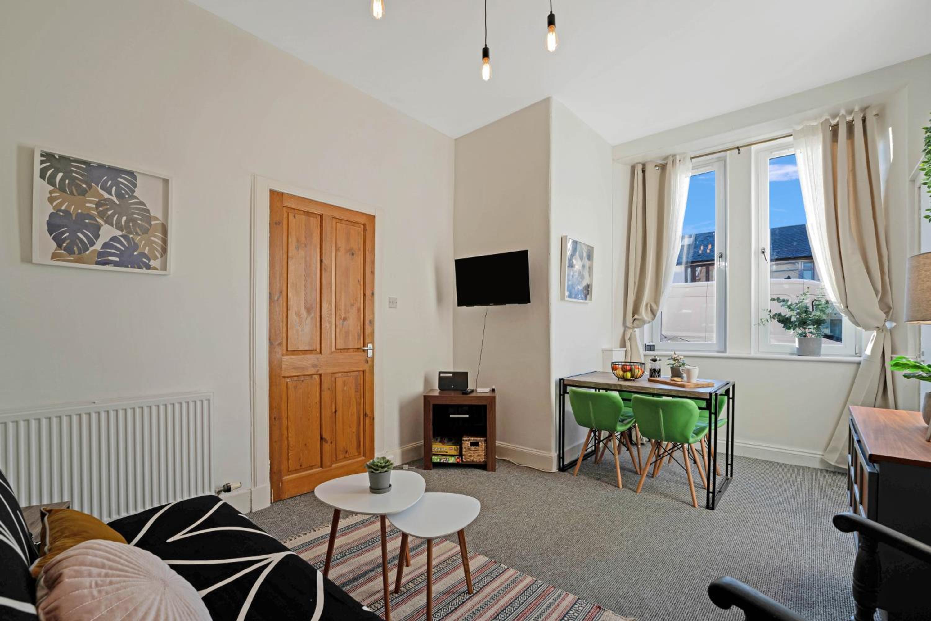 Cozy with Character Logie Green Central Main Door Flat view 2