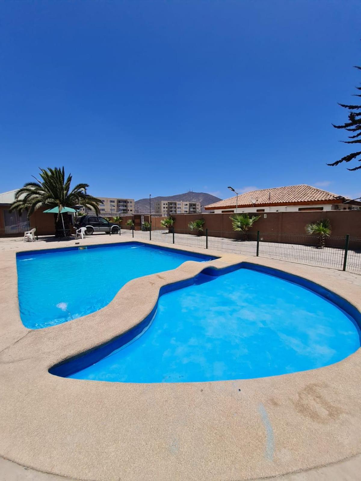 Cabañas con piscina donde Thomas view 3