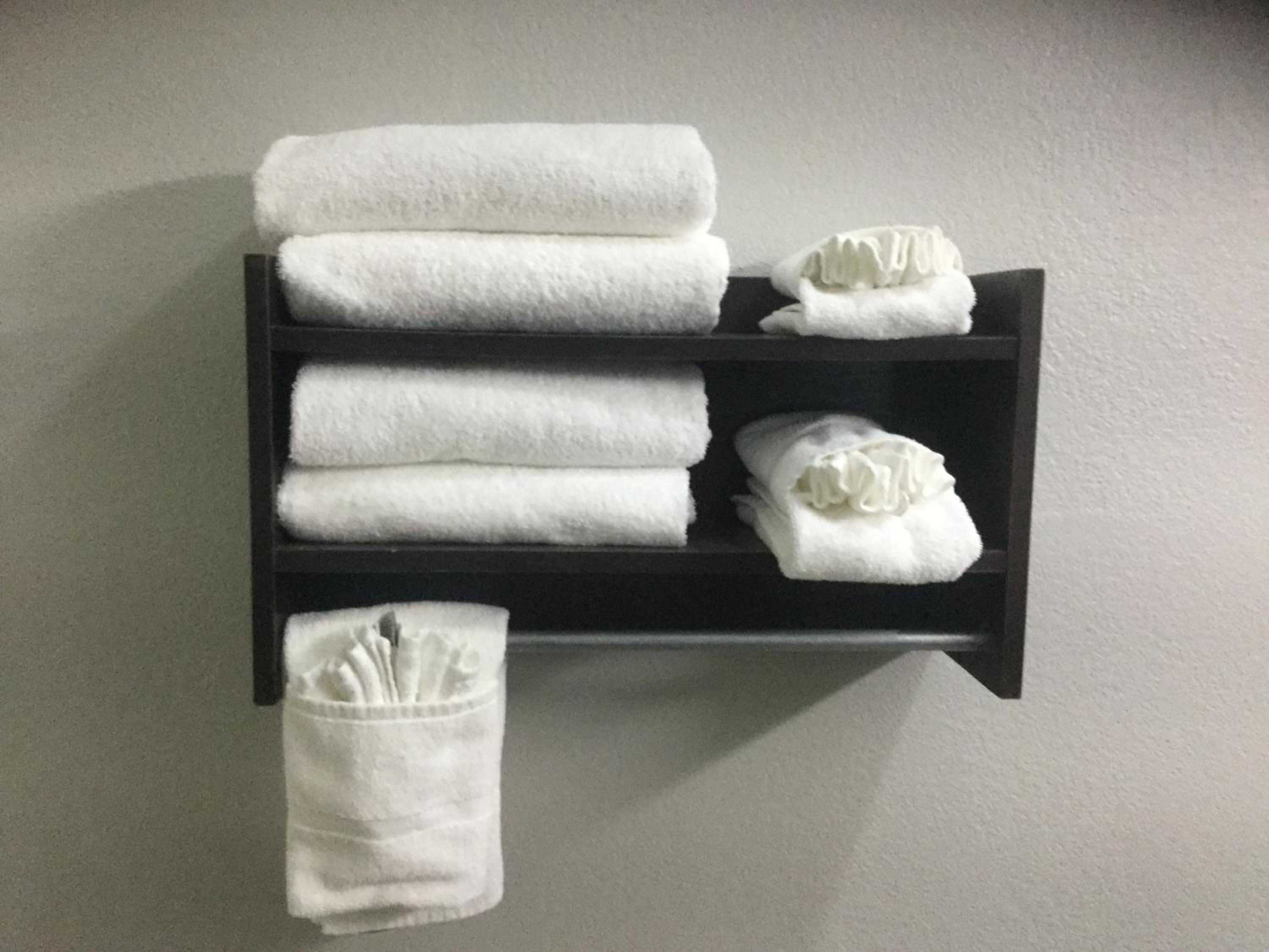 Muskogee Vacations - Muskogee Inn and Suites - Property Image 1