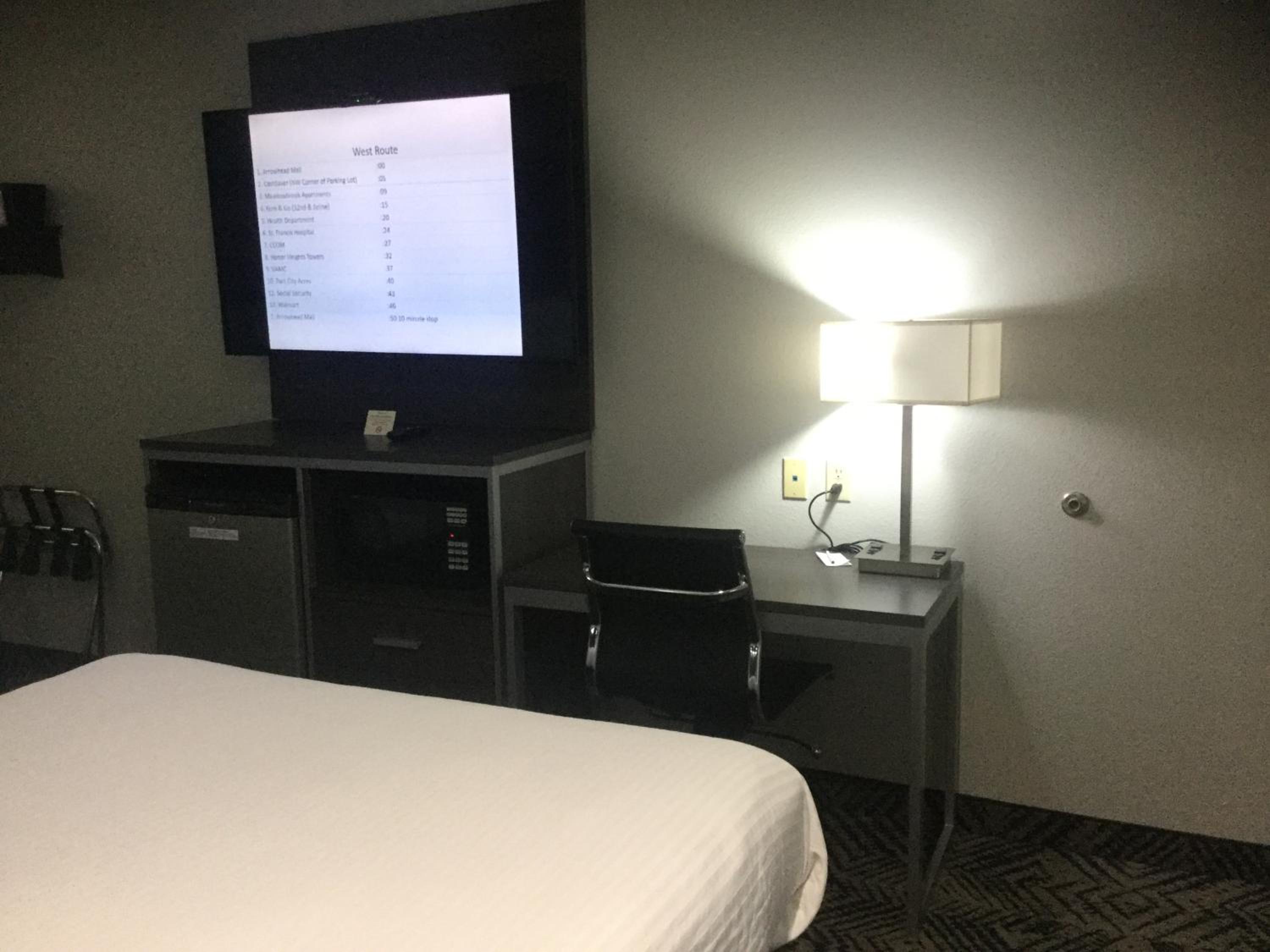 Muskogee Vacations - Muskogee Inn and Suites - Property Image 3