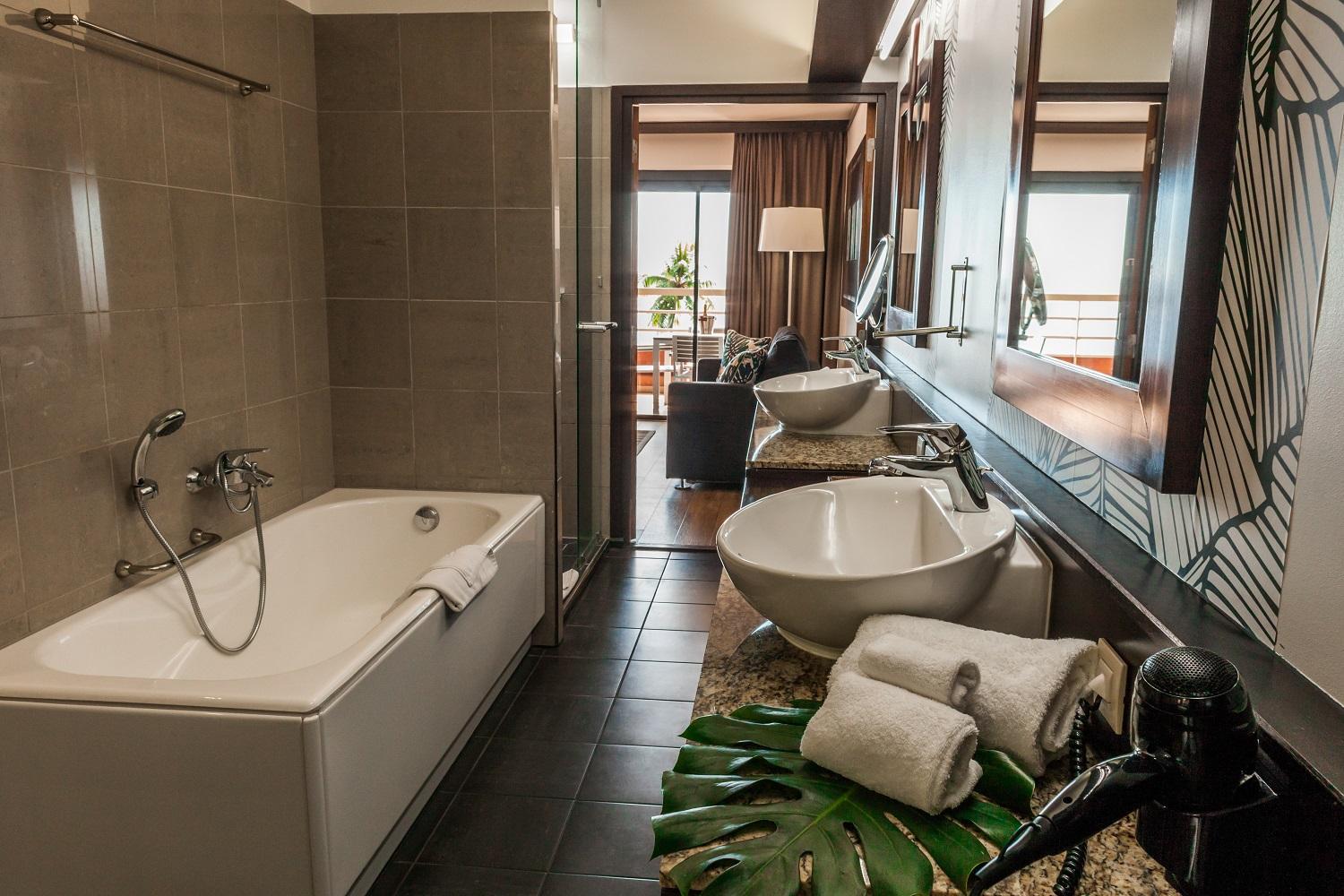 Tahiti Pearl Beach Resort photo 44 of 104