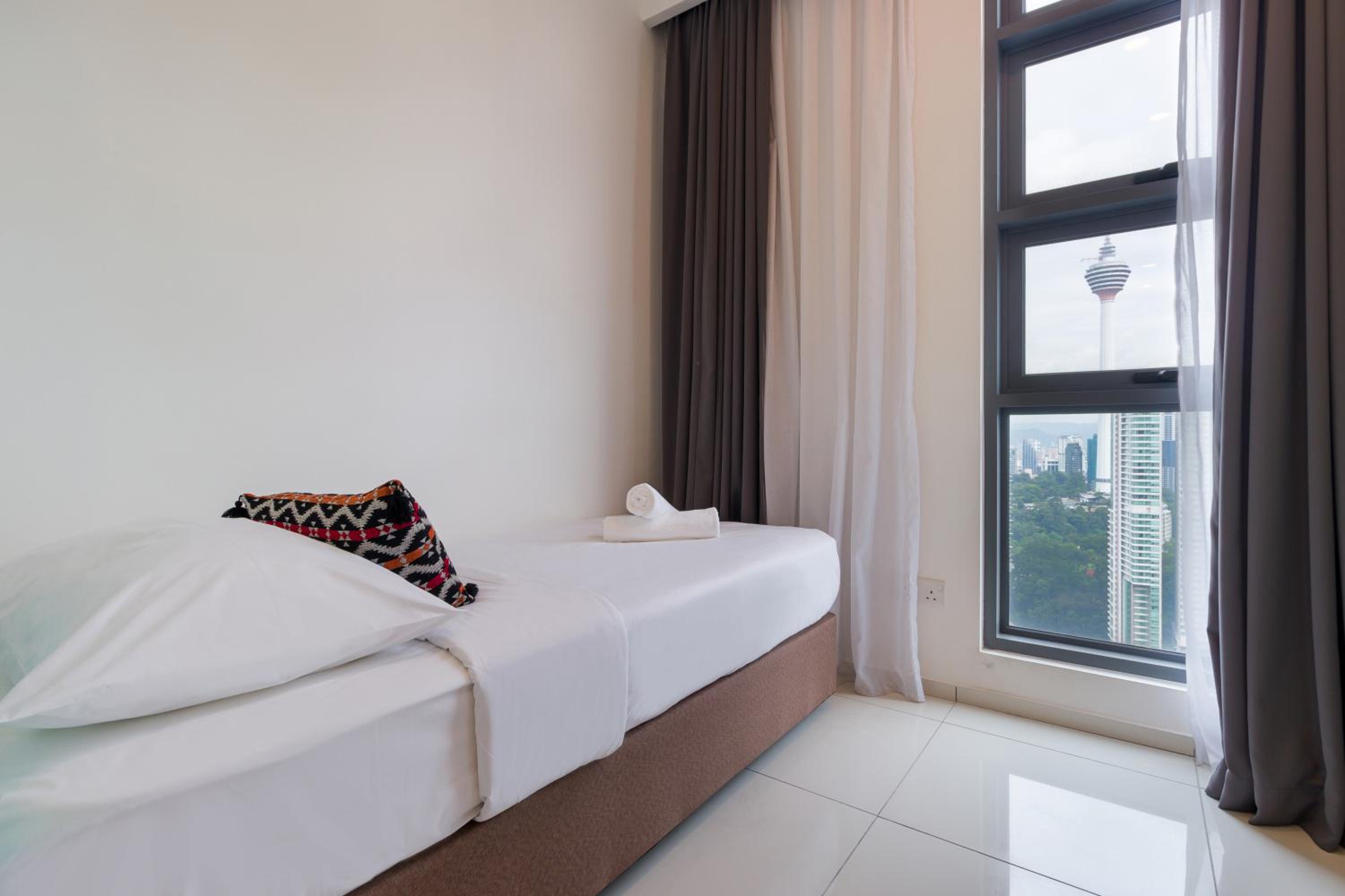 Robertson Suites by Airhost