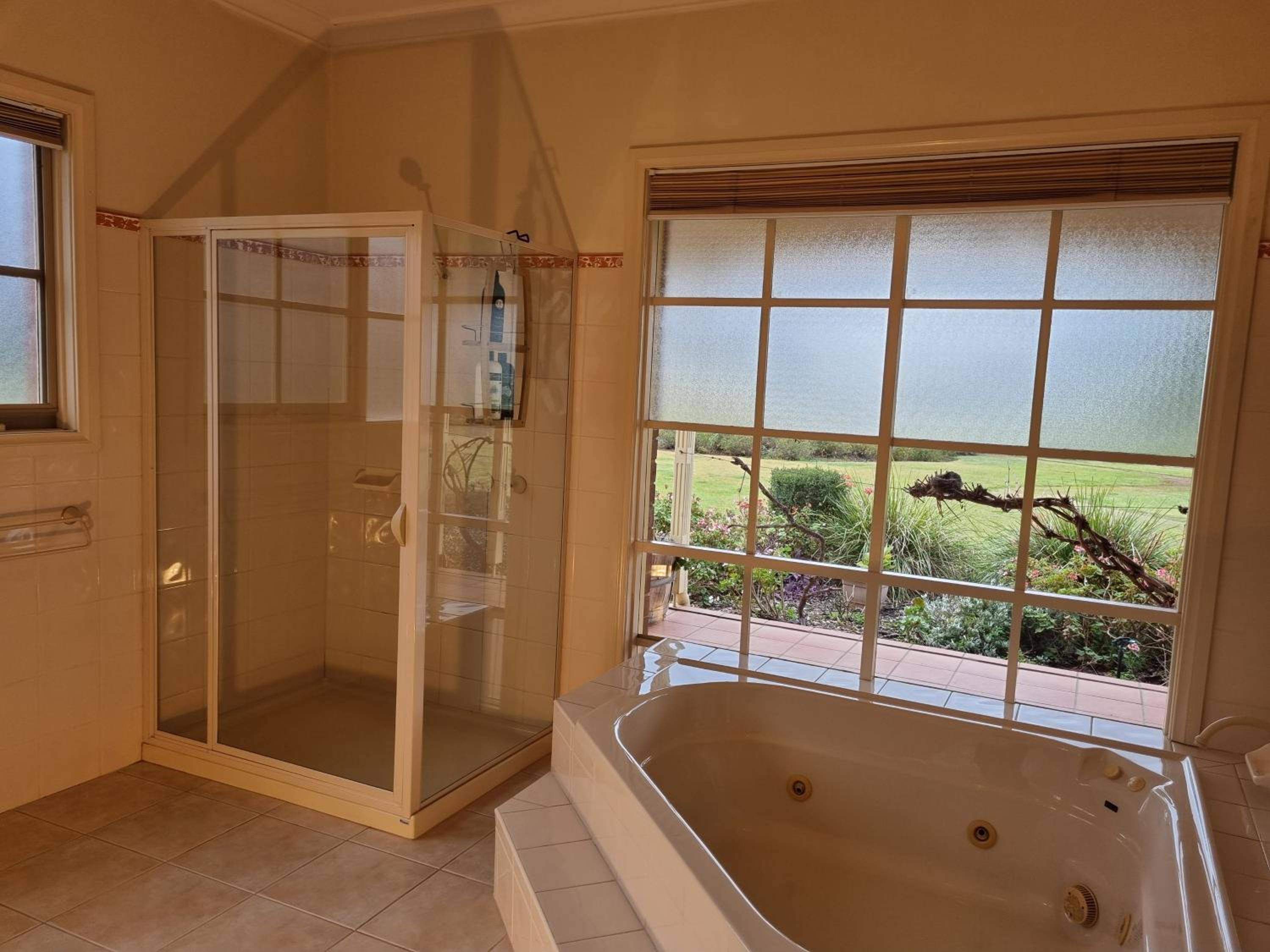 The Lake House Waranga Shores