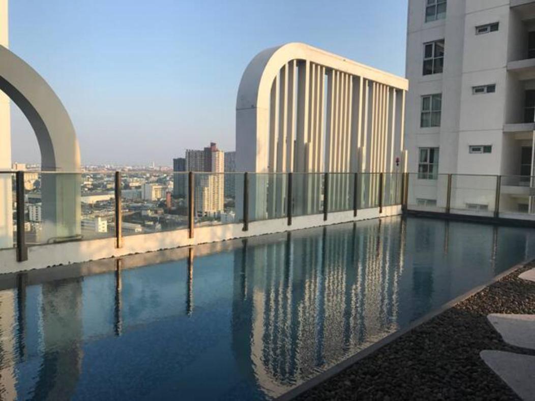 Cosy 2 bedroom condo on Sukhumvit, BTS Phra Khanong