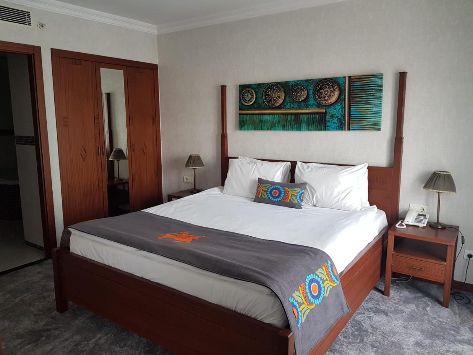 Midas Hotel - Image 48