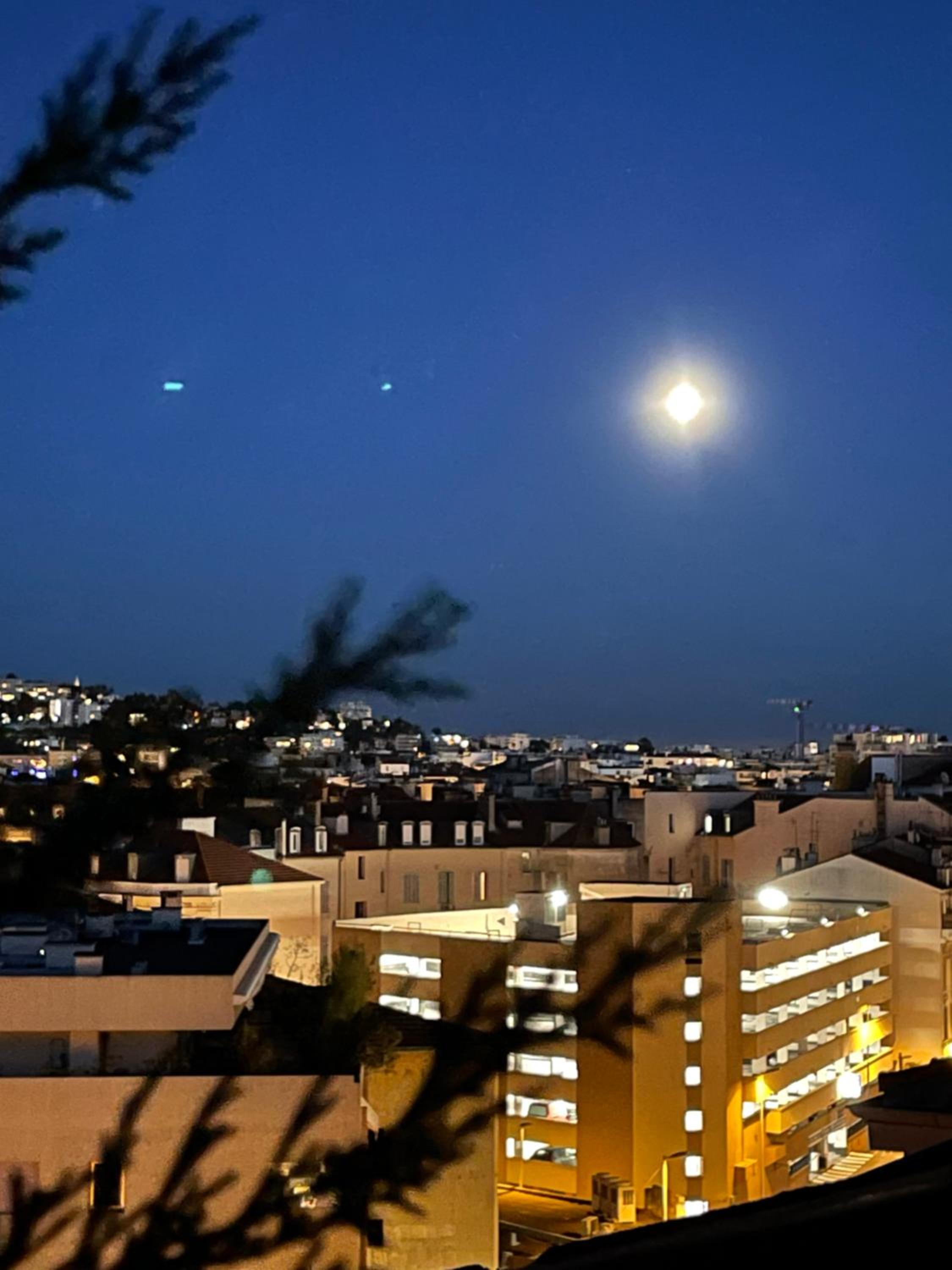 Inn CLOUDS Cannes photo 3