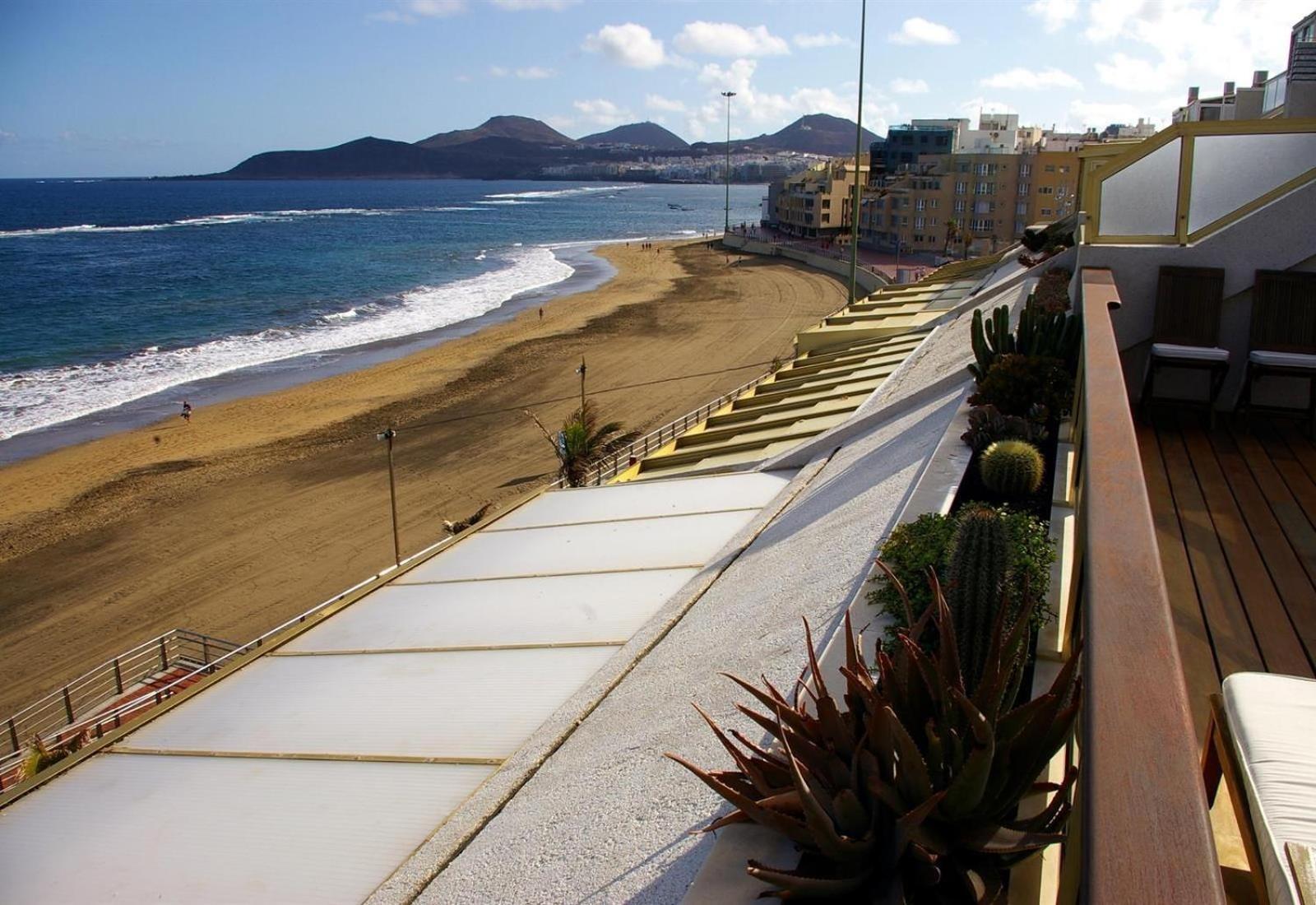 Fabulous Canteras first Beachfront