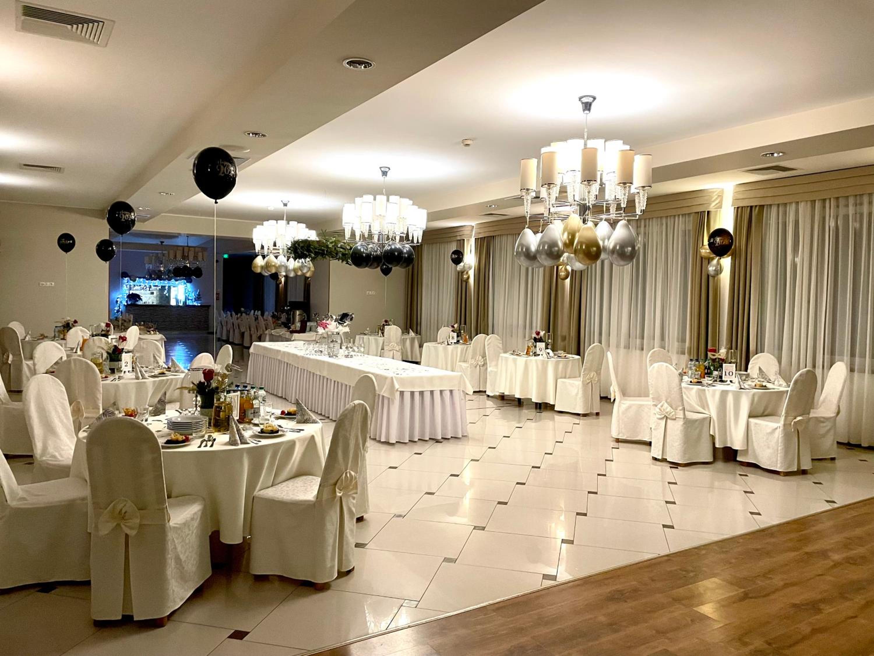meeting & event spaces