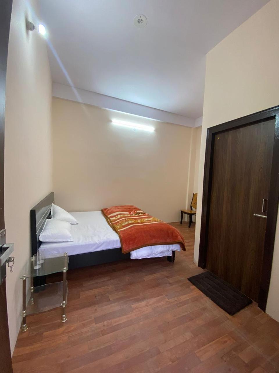 Chirag Homestay Kainchi view 4