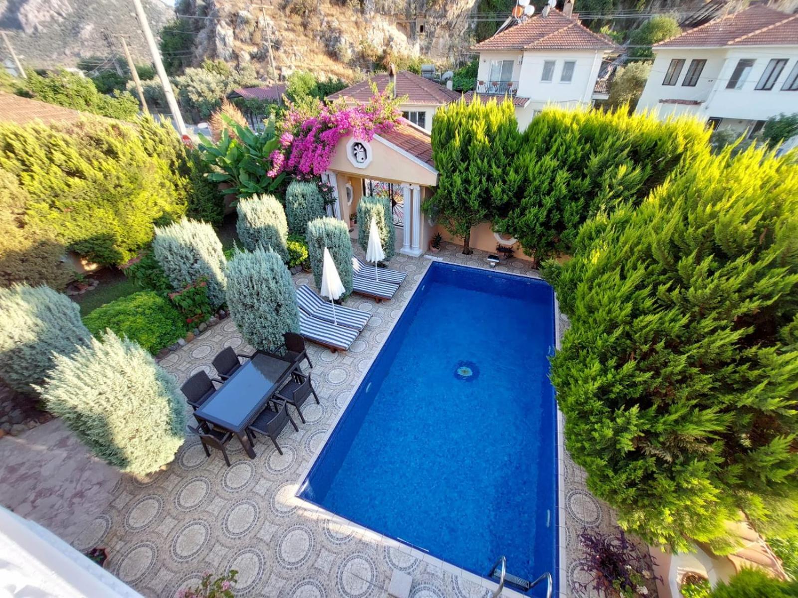 Dalyan Palace