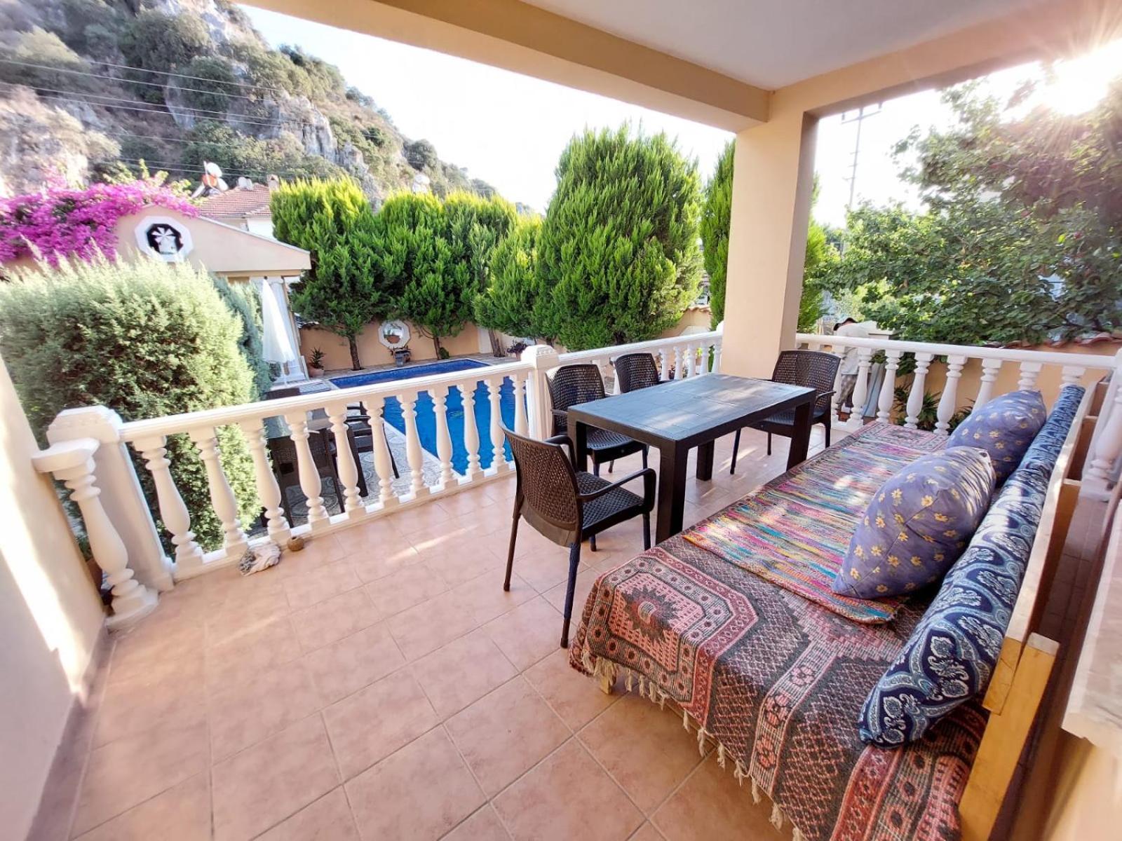 Dalyan Palace