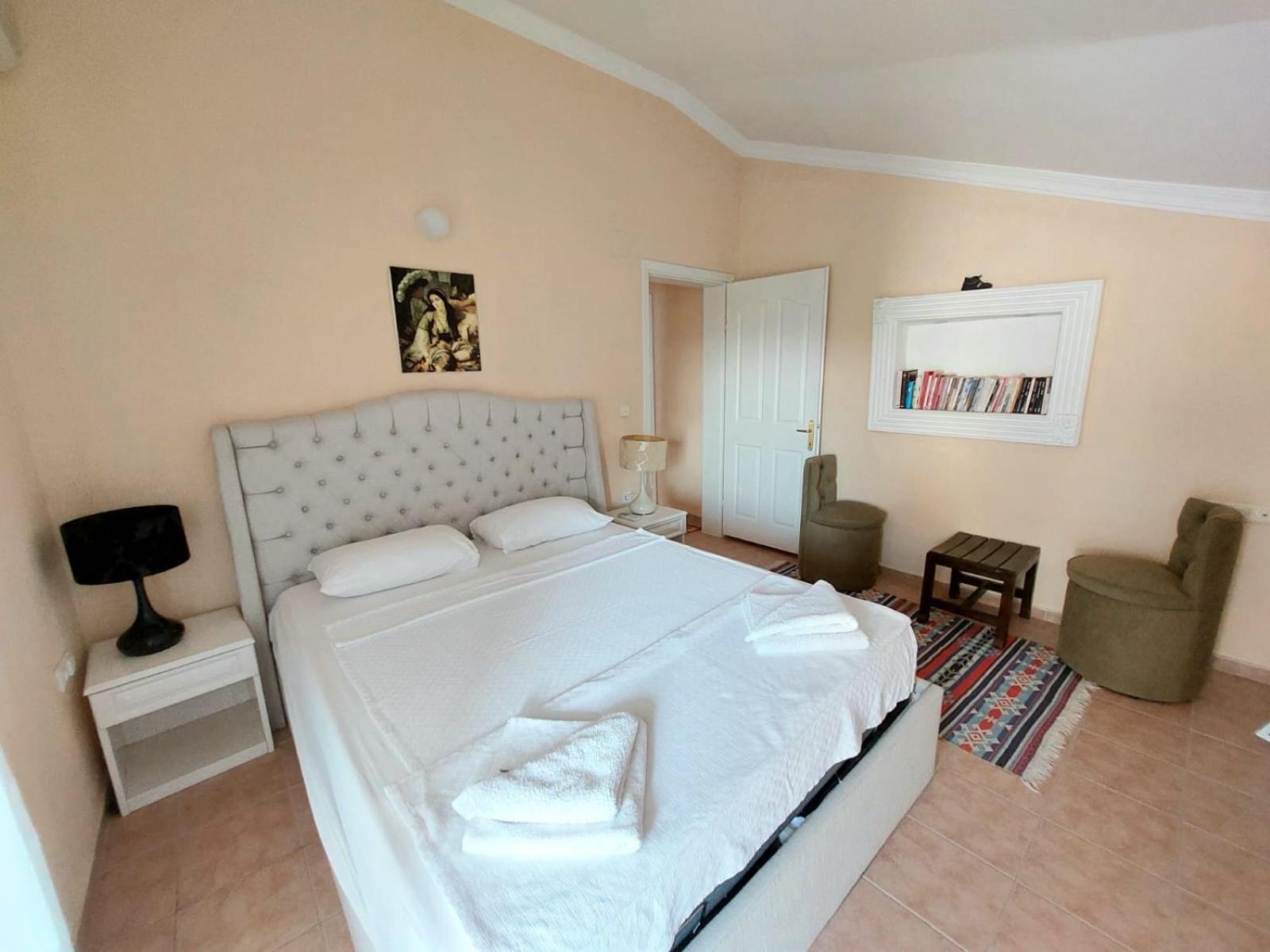 Dalyan Palace