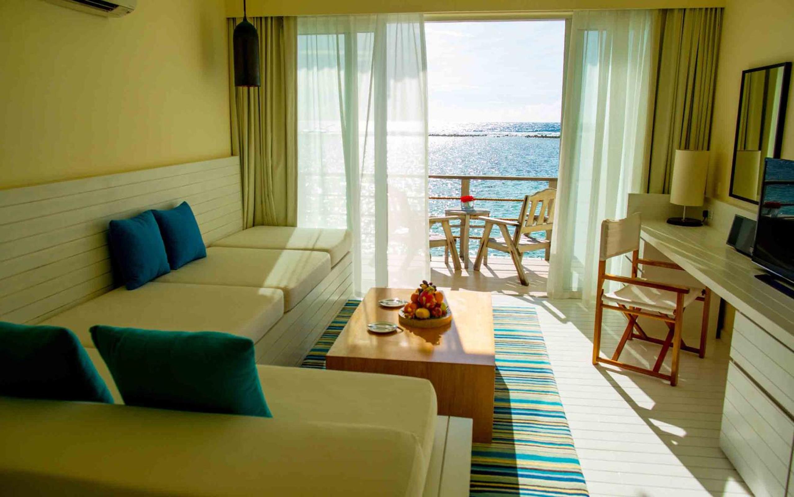 Holiday Inn Resort Kandooma Maldives - Kids Stay & Eat Free and Free Roundtrip Speed Boat for a minimum 4 nights stay — photo 171