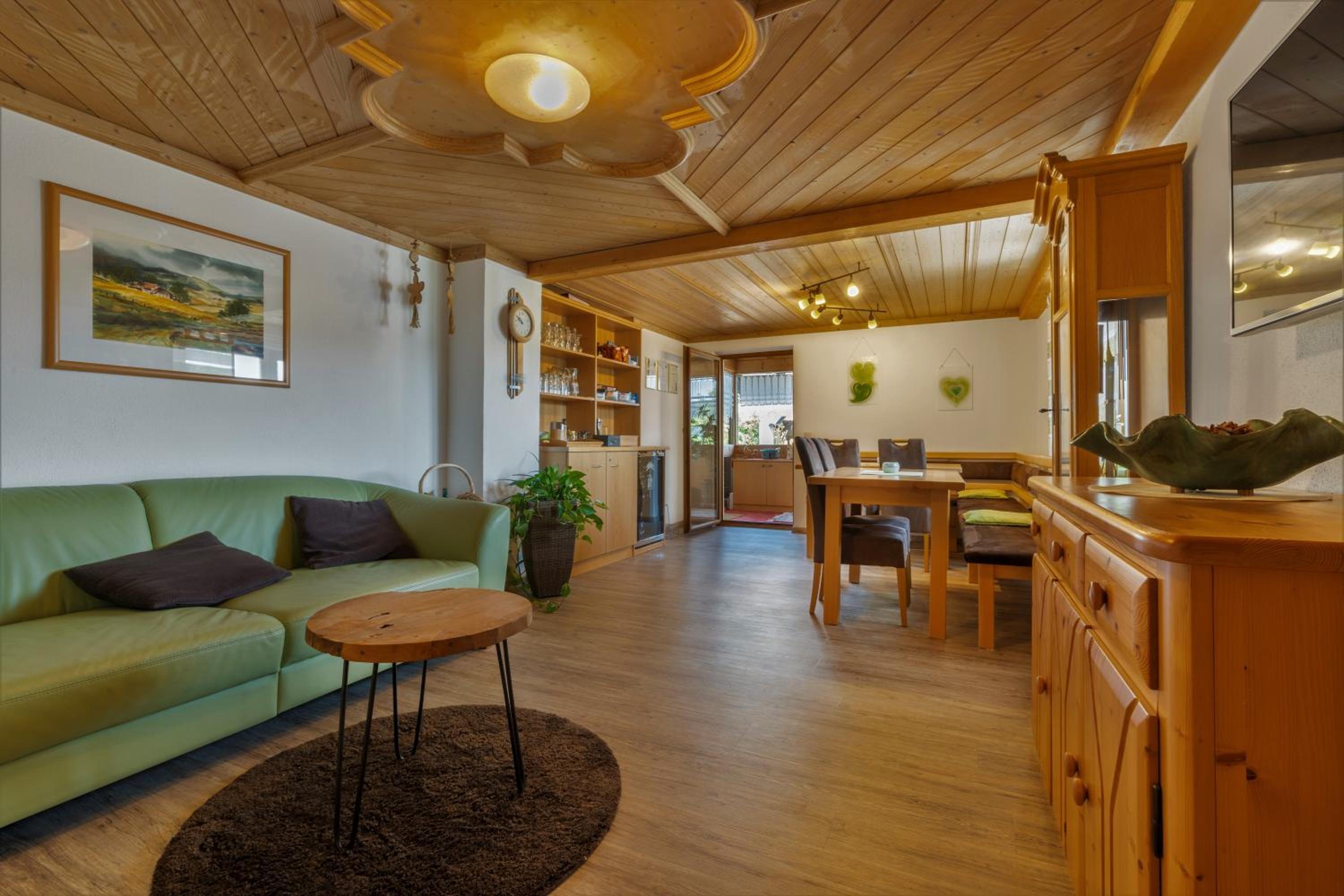 Gästehaus Arracher Hof