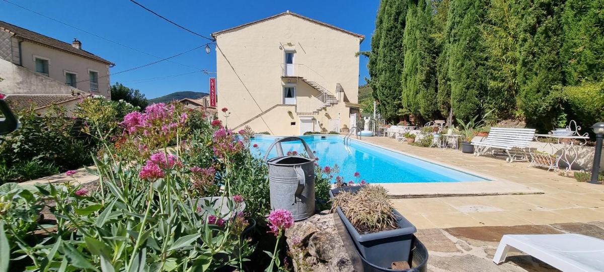 Manoir de Gravezon view 2